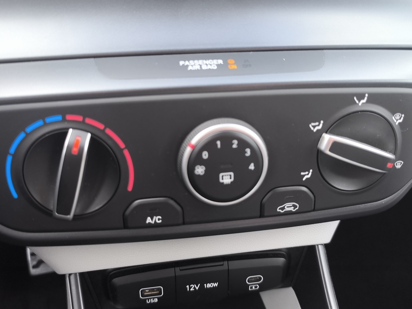 HYUNDAI Bayon 1.0 T-GDi 100 Intuitive - Véhicule Occasion Océane Auto