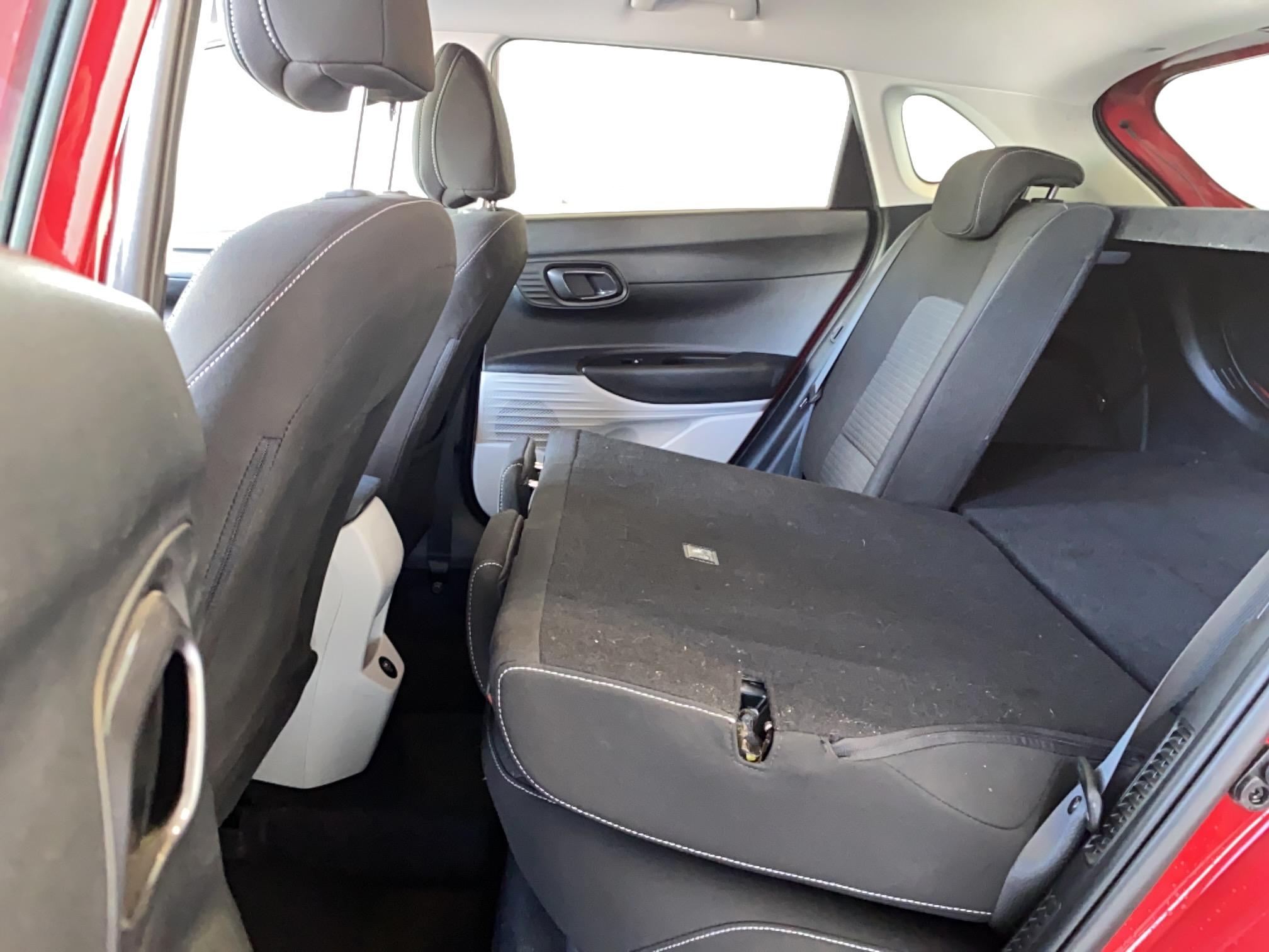 HYUNDAI i20 1.0 T-GDi 100 Hybrid 48V Business - Véhicule Occasion Océane Auto