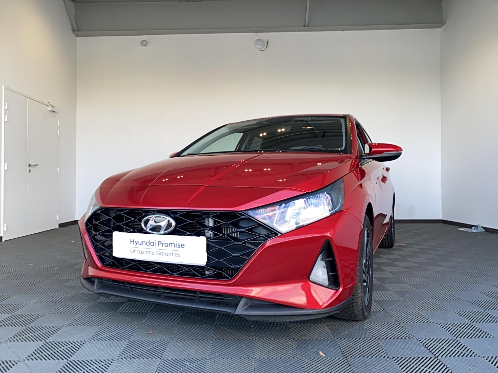 HYUNDAI i20 1.0 T-GDi 100 Hybrid 48V Business - Véhicule Occasion Océane Auto