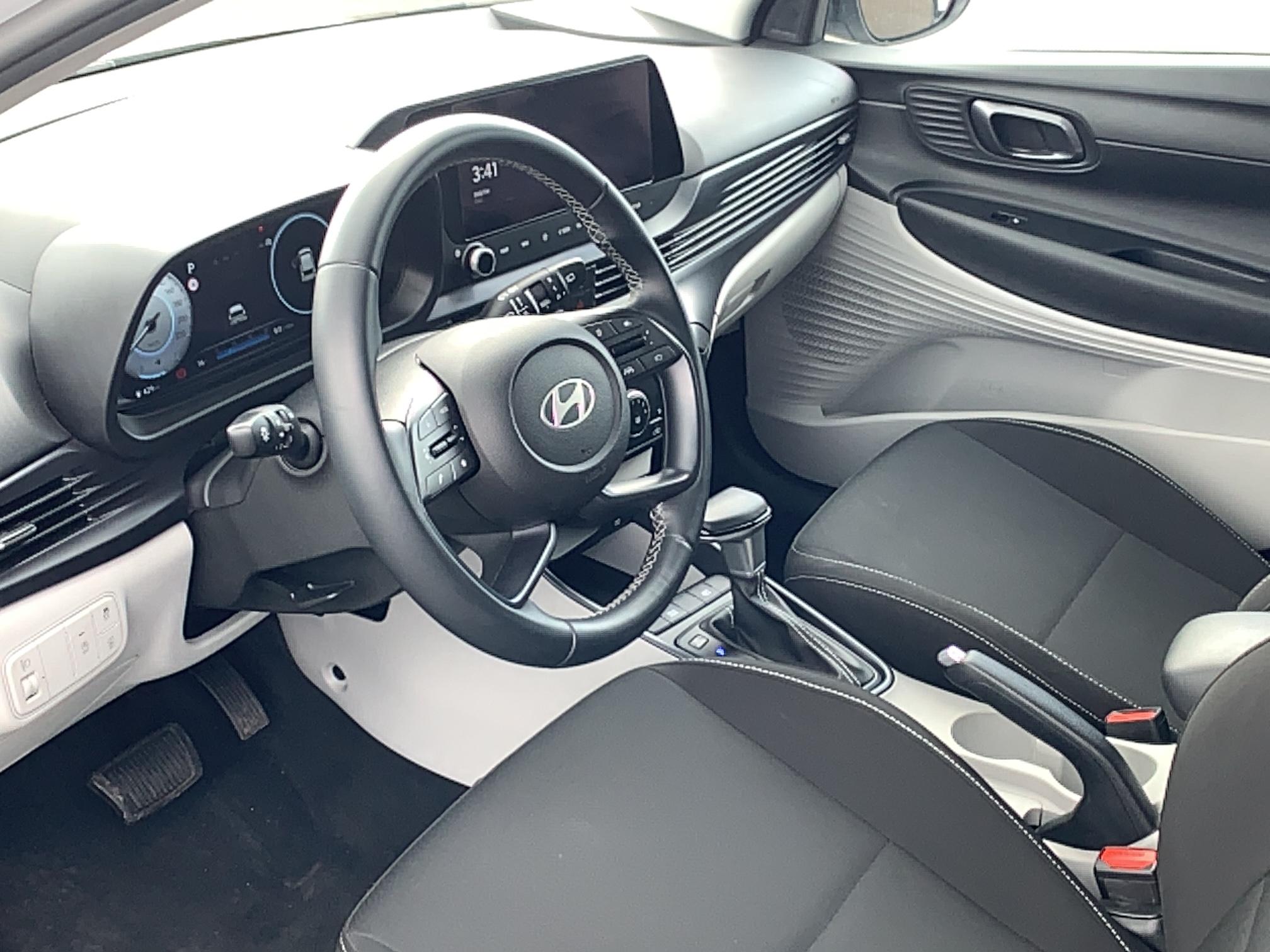 HYUNDAI i20 1.0 T-GDi 100 DCT-7 Hybrid 48V Intuitive - Véhicule Occasion - Océane Auto HYUNDAI i20 1.0 T-GDi 100 DCT-7 Hybrid 48V Intuitive - Véhicule Occasion Océane Auto