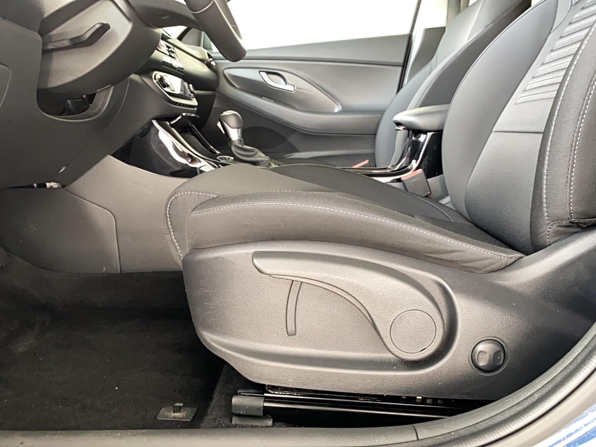 HYUNDAI i30 SW 1.0 T-GDi 100 DCT-7 Creative - Véhicule Occasion - Océane Auto HYUNDAI i30 SW 1.0 T-GDi 100 DCT-7 Creative - Véhicule Occasion Océane Auto