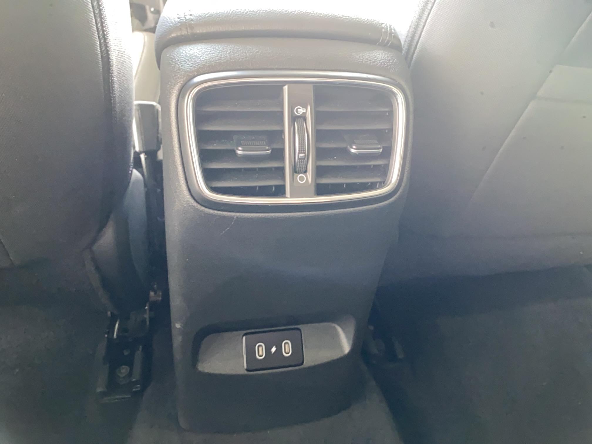 HYUNDAI i30 SW 1.0 T-GDi 100 DCT-7 Creative - Véhicule Occasion - Océane Auto HYUNDAI i30 SW 1.0 T-GDi 100 DCT-7 Creative - Véhicule Occasion Océane Auto