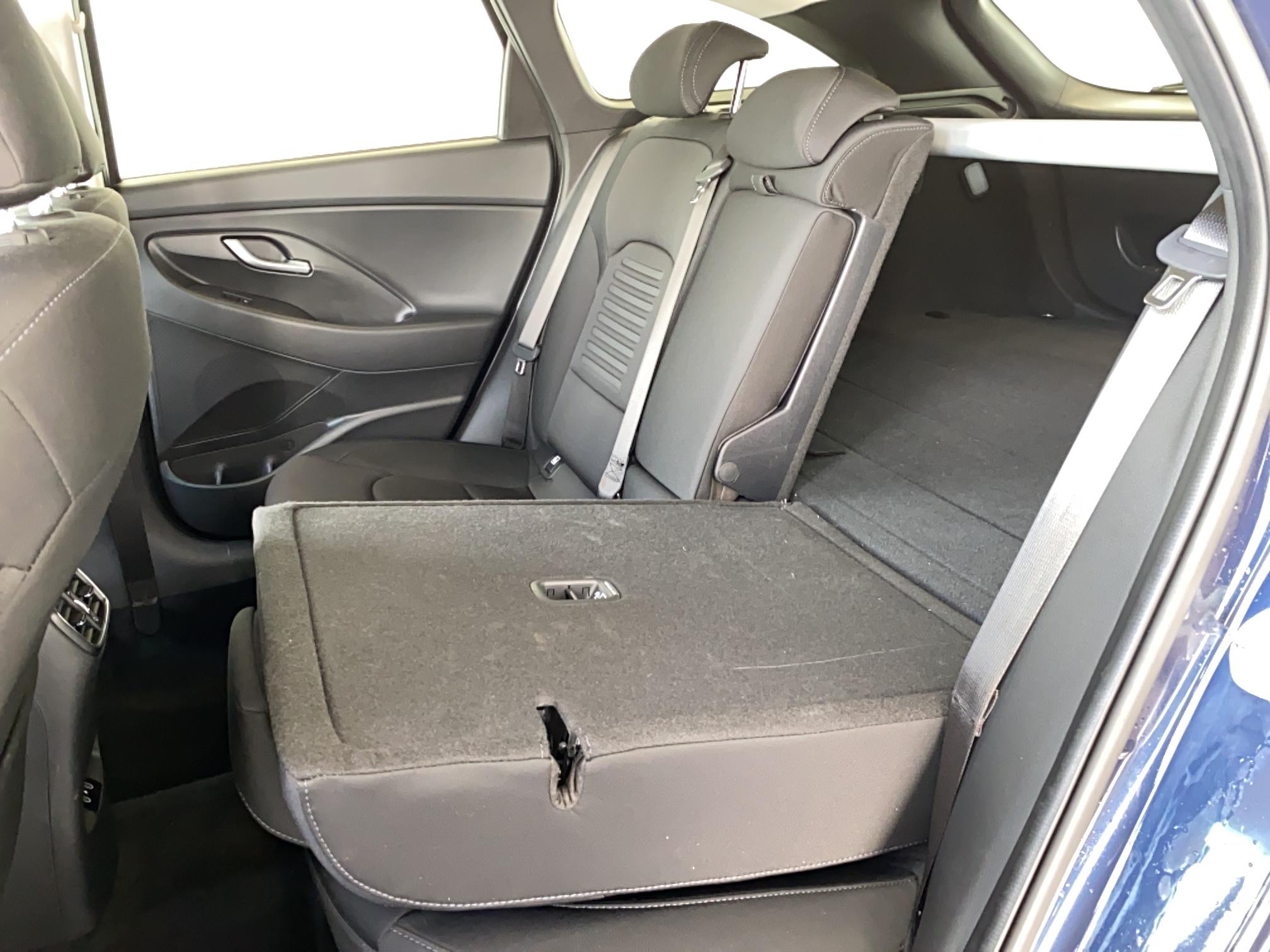 HYUNDAI i30 SW 1.0 T-GDi 100 DCT-7 Creative - Véhicule Occasion - Océane Auto HYUNDAI i30 SW 1.0 T-GDi 100 DCT-7 Creative - Véhicule Occasion Océane Auto