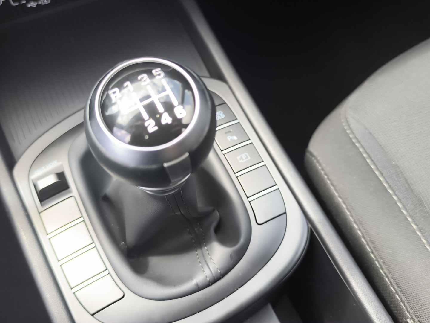 HYUNDAI Kona 1.0 T-GDi 100 Intuitive - Véhicule Occasion Océane Auto