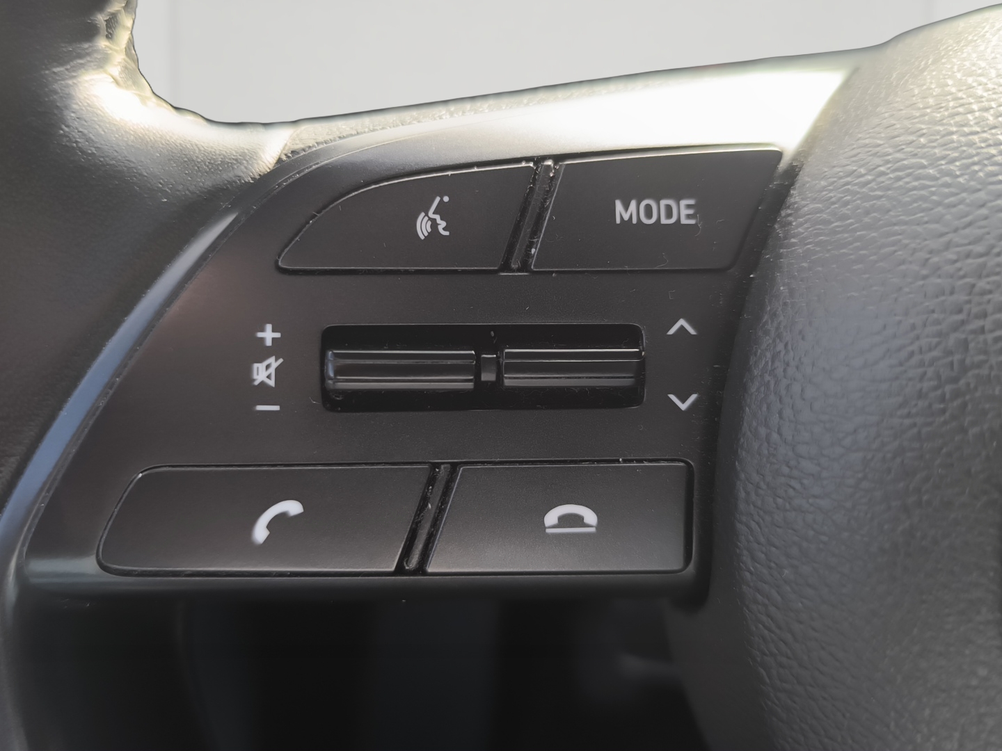 HYUNDAI i20 1.0 T-GDi 100 Hybrid 48V Intuitive - Véhicule Occasion Océane Auto