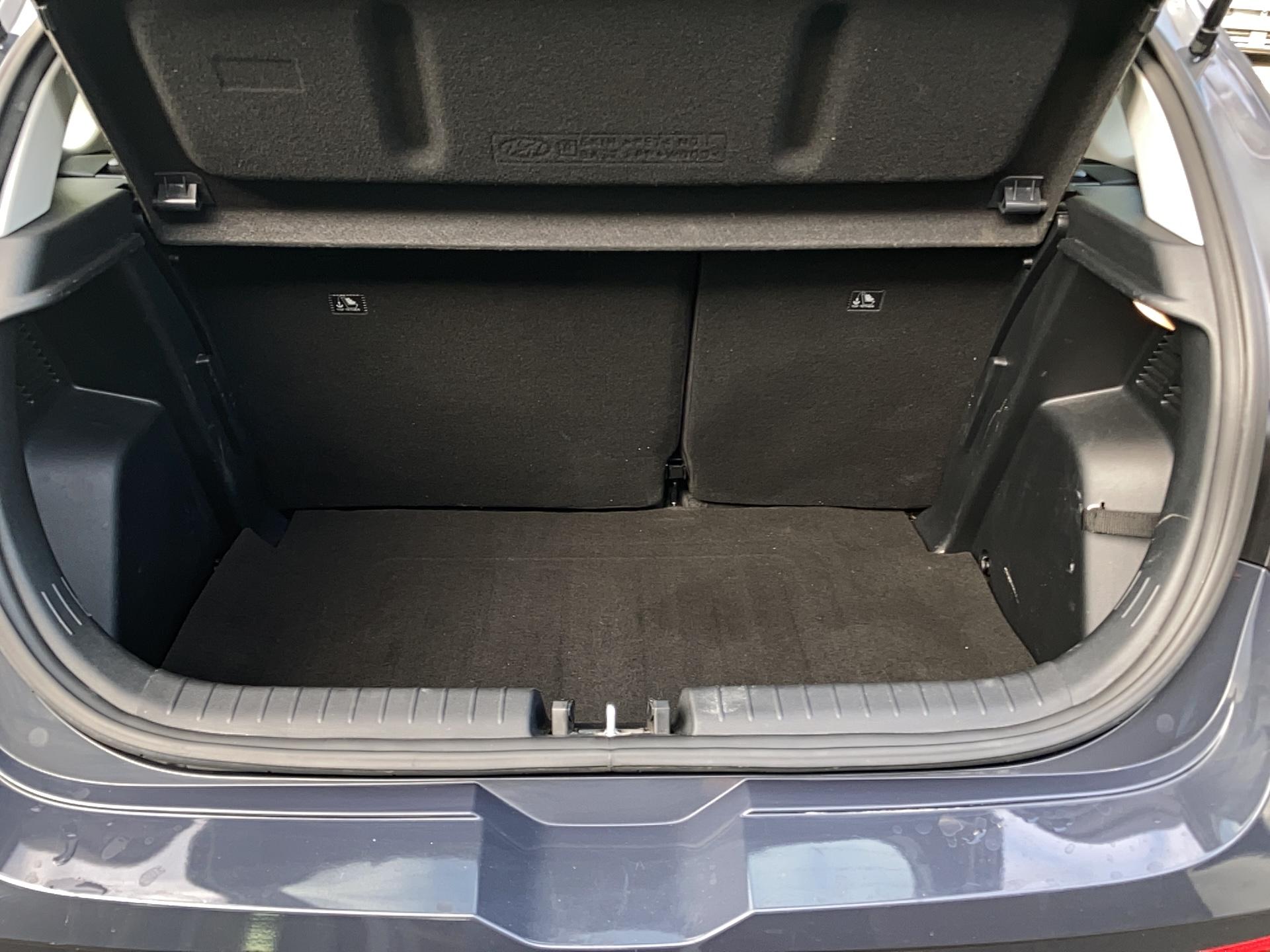 HYUNDAI i20 1.2 79 Initia - Véhicule Occasion Océane Auto