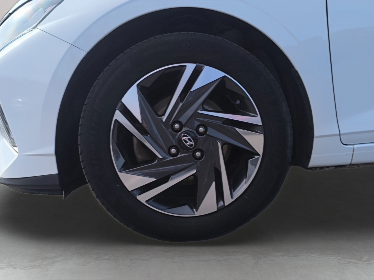 HYUNDAI i20 1.0 T-GDi 100 Hybrid 48V Intuitive - Véhicule Occasion Océane Auto