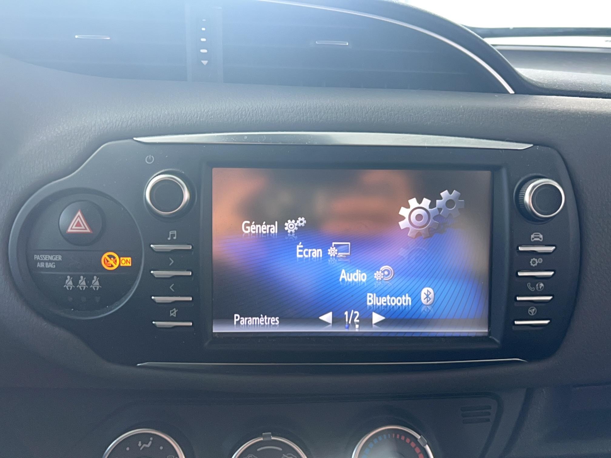 TOYOTA Yaris 70 VVT-i France - Véhicule Occasion - Océane Auto TOYOTA Yaris 70 VVT-i France - Véhicule Occasion Océane Auto