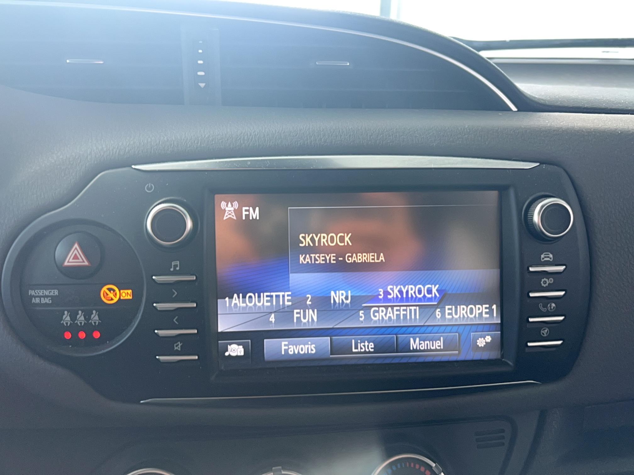 TOYOTA Yaris 70 VVT-i France - Véhicule Occasion - Océane Auto TOYOTA Yaris 70 VVT-i France - Véhicule Occasion Océane Auto