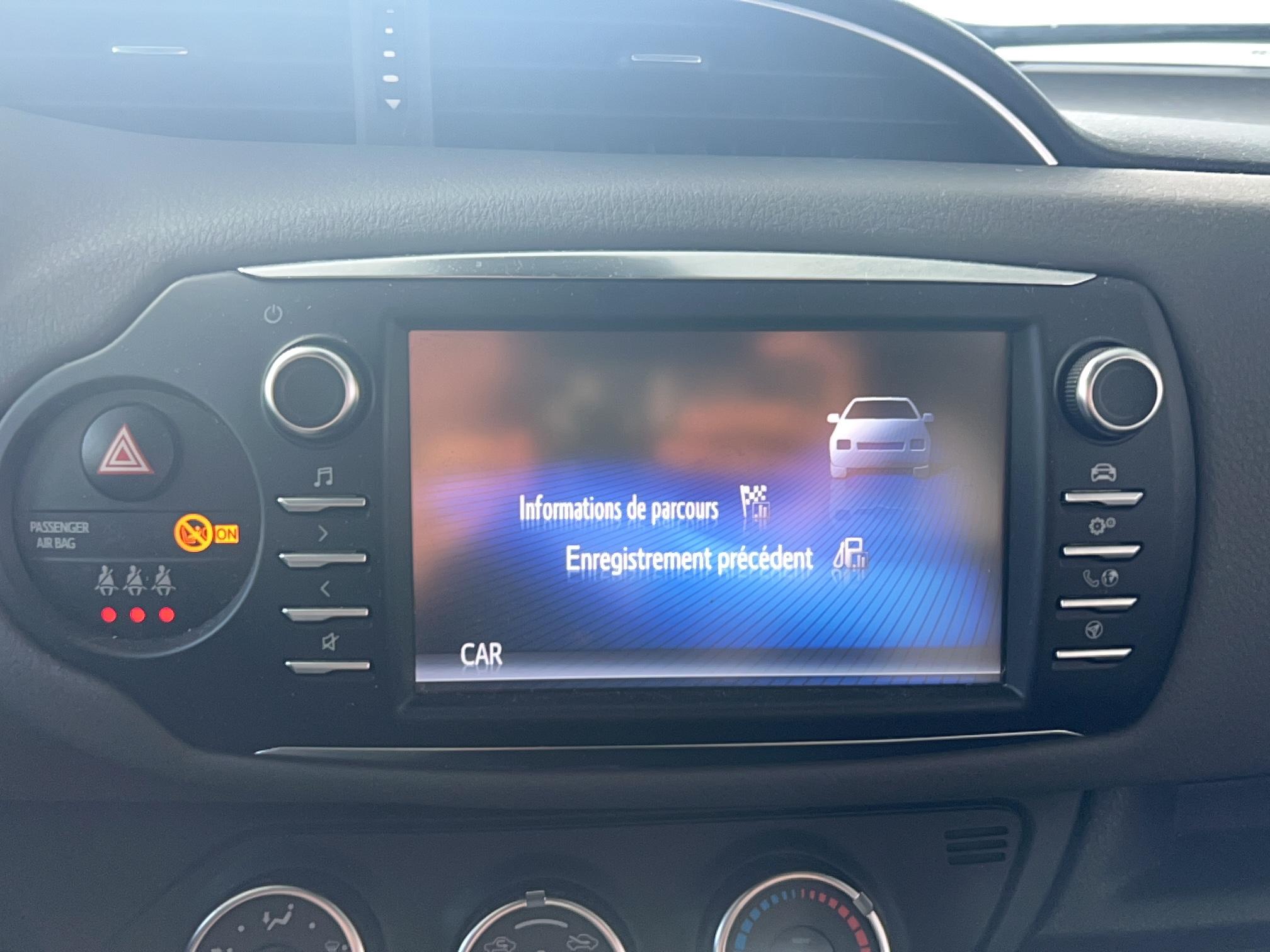 TOYOTA Yaris 70 VVT-i France - Véhicule Occasion - Océane Auto TOYOTA Yaris 70 VVT-i France - Véhicule Occasion Océane Auto