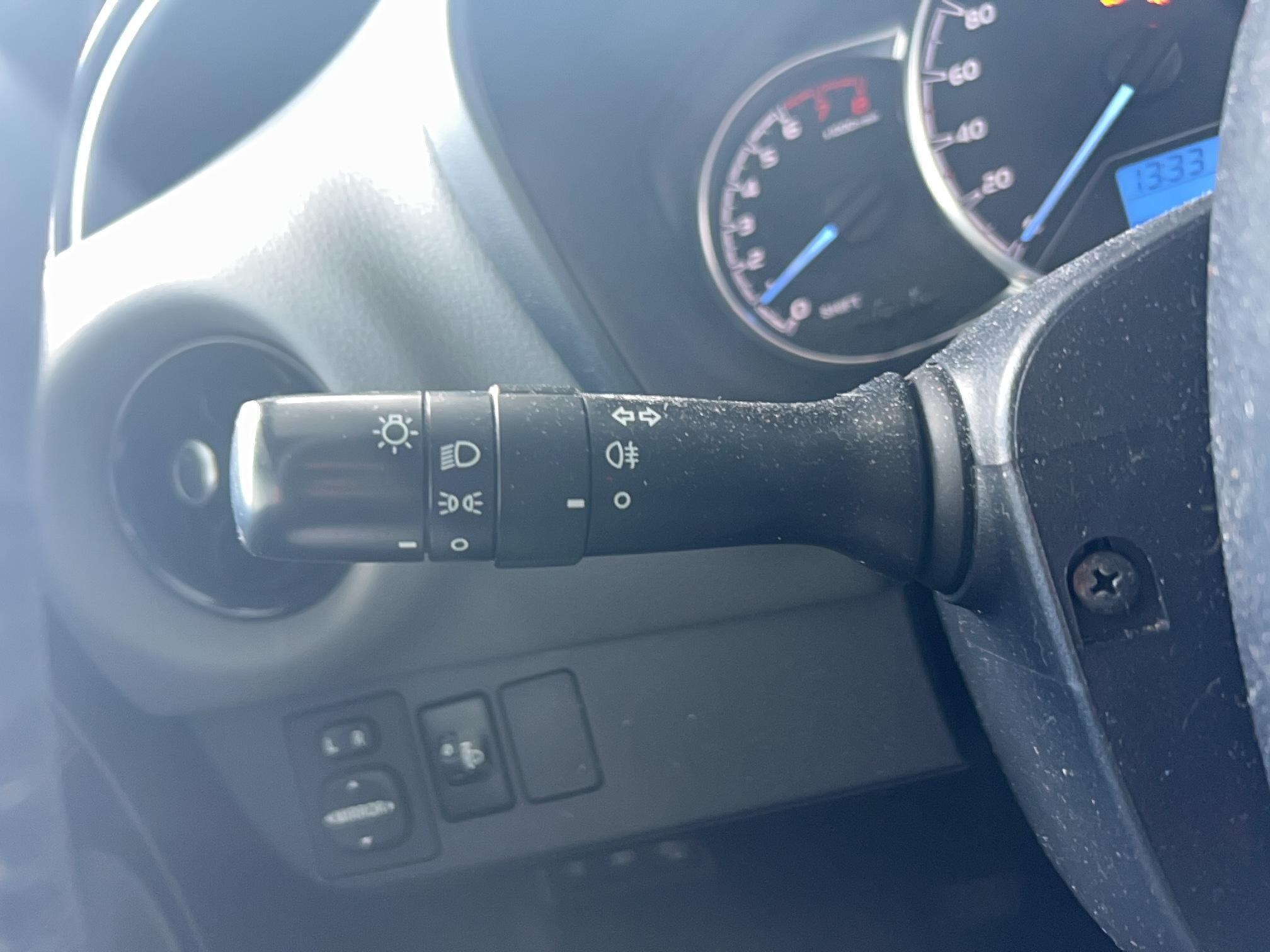 TOYOTA Yaris 70 VVT-i France - Véhicule Occasion - Océane Auto TOYOTA Yaris 70 VVT-i France - Véhicule Occasion Océane Auto