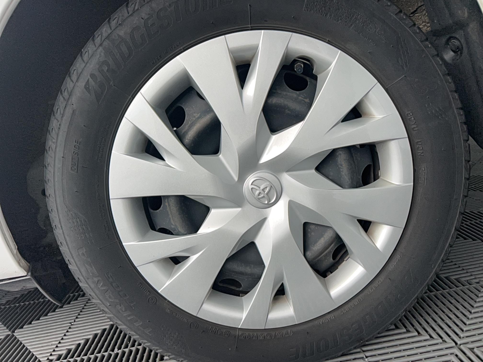 TOYOTA Yaris 70 VVT-i France - Véhicule Occasion - Océane Auto TOYOTA Yaris 70 VVT-i France - Véhicule Occasion Océane Auto