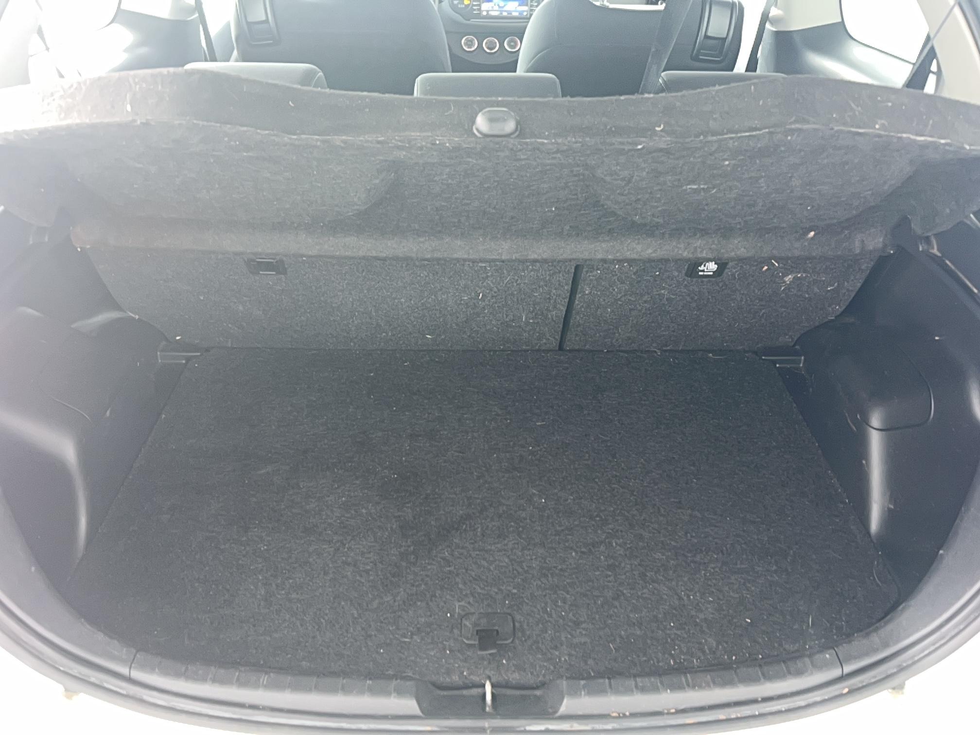 TOYOTA Yaris 70 VVT-i France - Véhicule Occasion - Océane Auto TOYOTA Yaris 70 VVT-i France - Véhicule Occasion Océane Auto