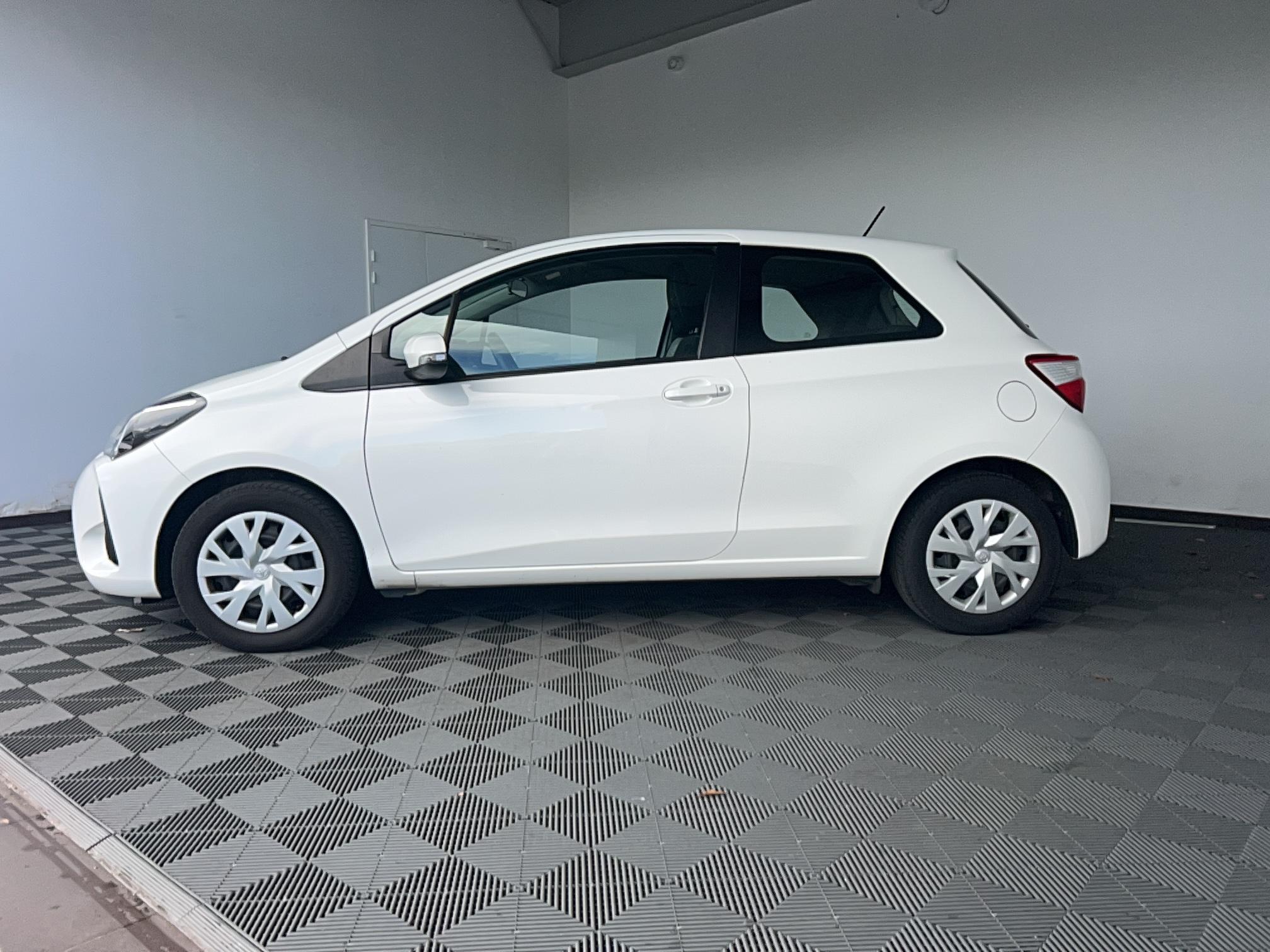 TOYOTA Yaris 70 VVT-i France - Véhicule Occasion - Océane Auto TOYOTA Yaris 70 VVT-i France - Véhicule Occasion Océane Auto
