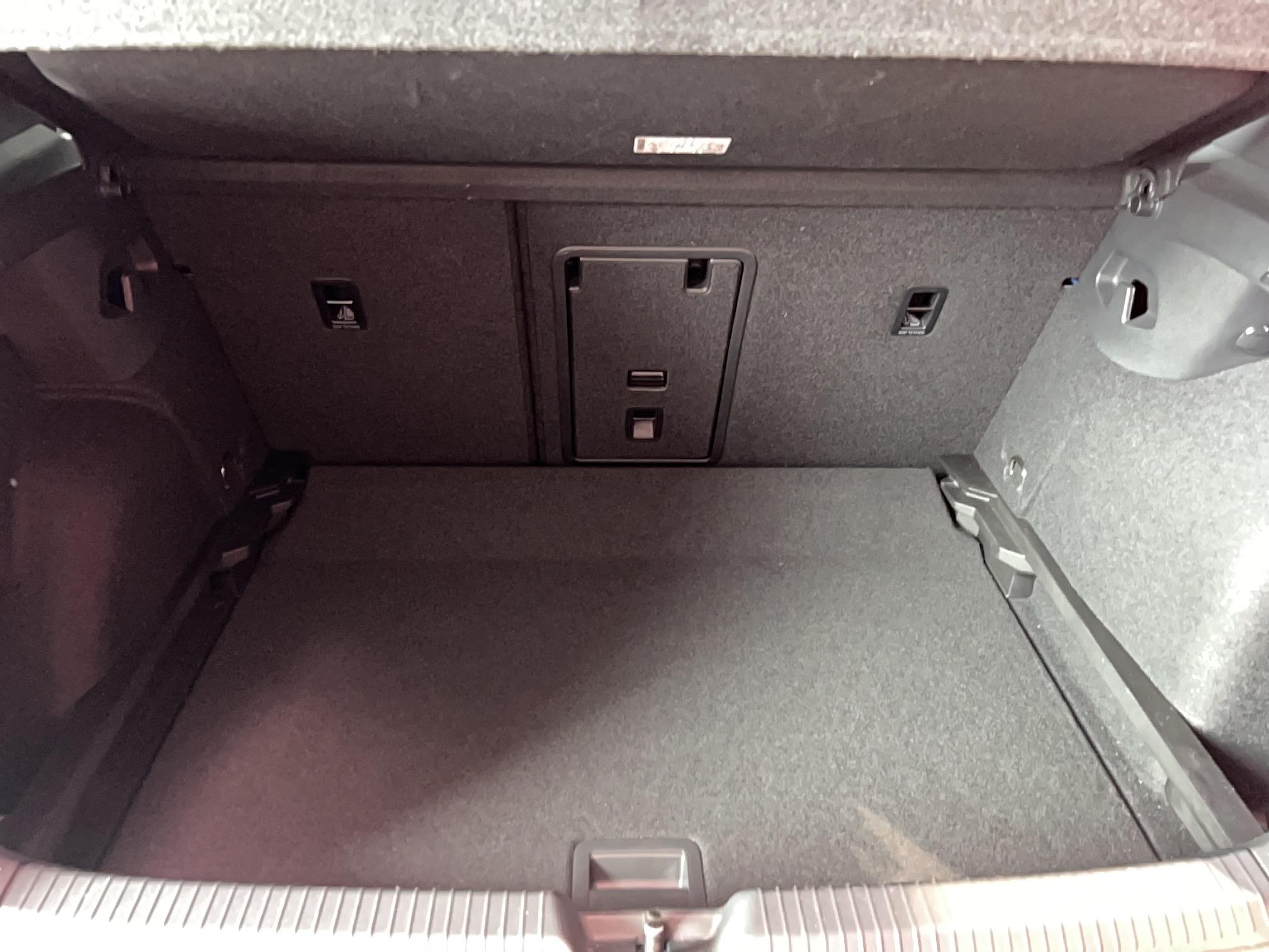 VOLKSWAGEN Golf 2.0 TSI 300 DSG7 GTI Clubsport - Véhicule Occasion Océane Auto