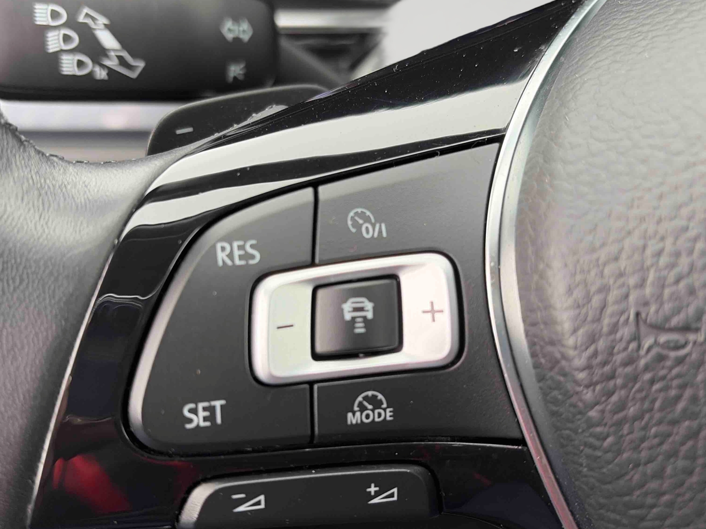 VOLKSWAGEN Polo 1.0 TSI 115 S&S DSG7 Carat Exclusive - Véhicule Occasion Océane Auto