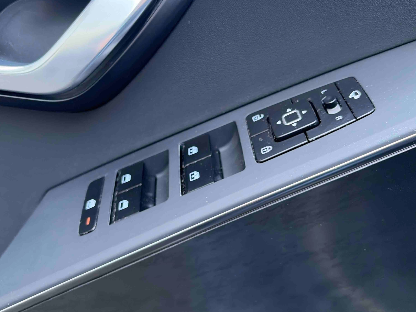 KIA Niro 1.6 GDi 129 ch HEV DCT6 Premium - Véhicule Occasion - Océane Auto KIA Niro 1.6 GDi 129 ch HEV DCT6 Premium - Véhicule Occasion Océane Auto