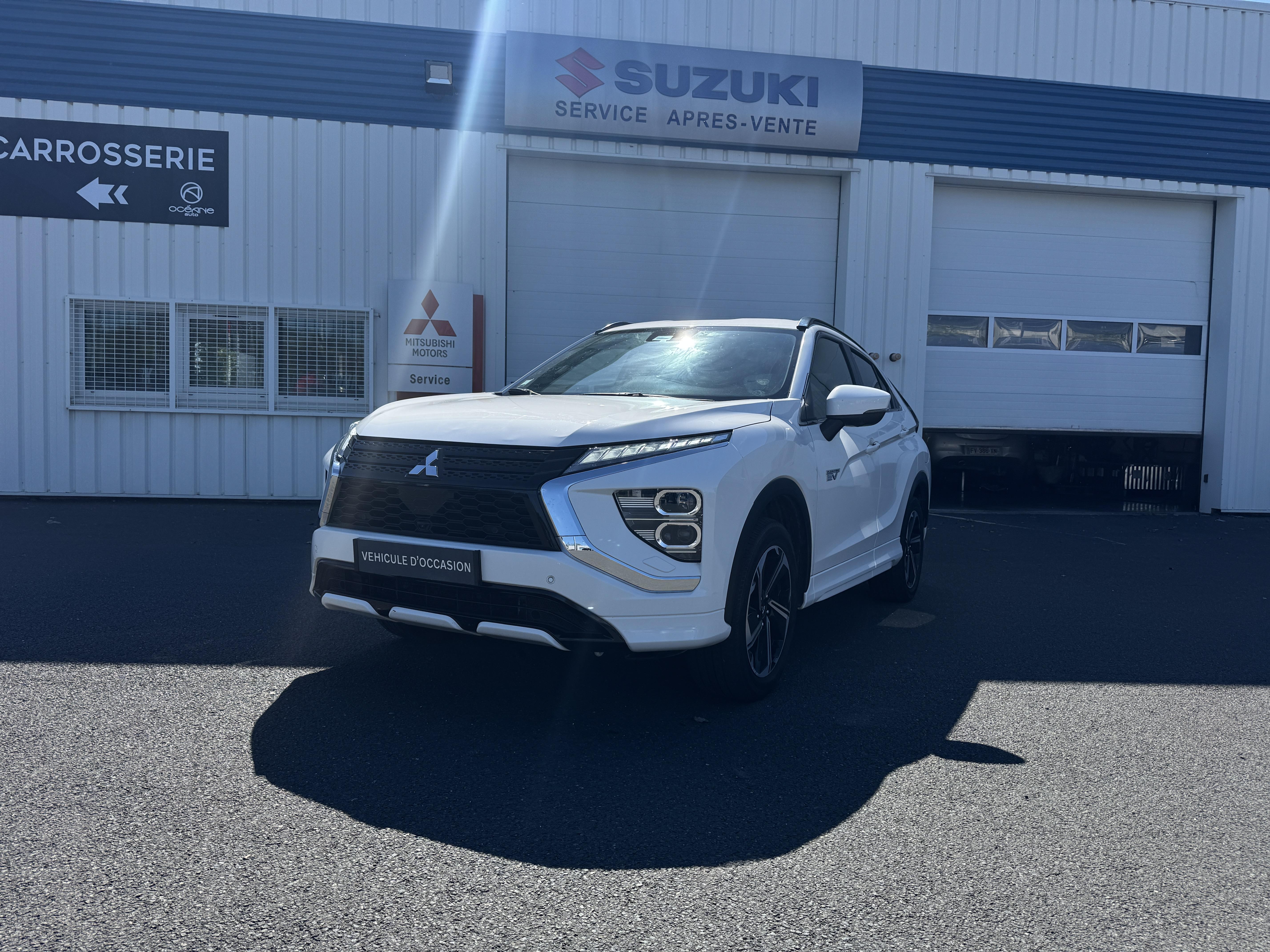 MITSUBISHI Eclipse Cross 2.4 MIVEC PHEV Twin Motor 4WD Intense - Véhicule Occasion - Océane Auto MITSUBISHI Eclipse Cross 2.4 MIVEC PHEV Twin Motor 4WD Intense - Véhicule Occasion Océane Auto