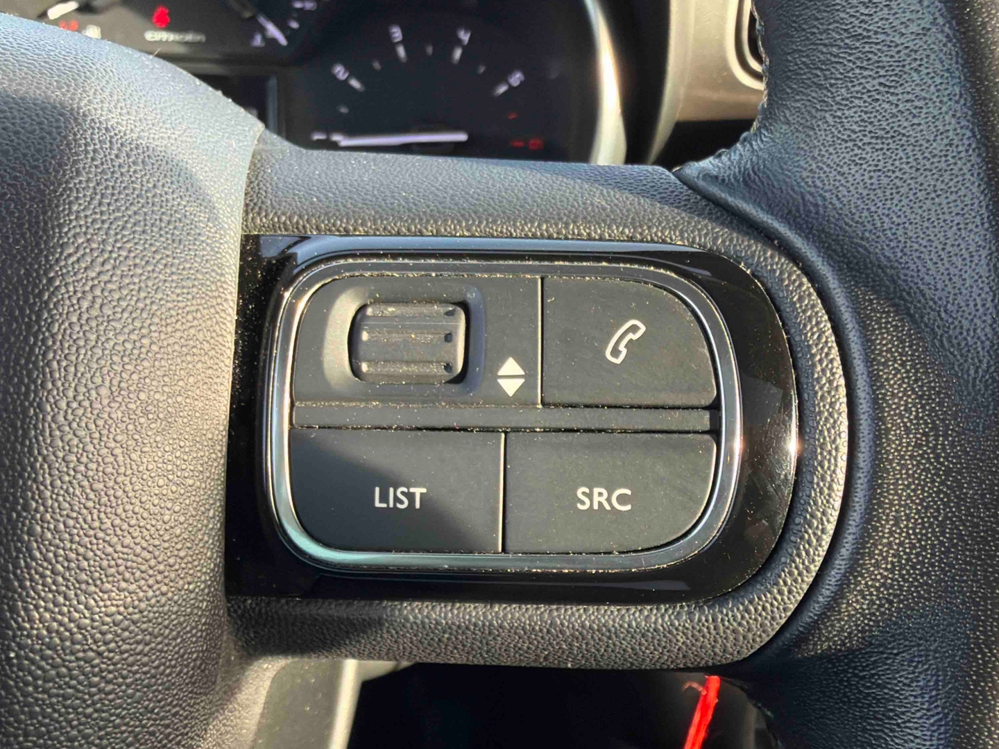 CITROEN C3 Aircross BlueHDi 120 S&S EAT6 Shine - Véhicule Occasion - Océane Auto CITROEN C3 Aircross BlueHDi 120 S&S EAT6 Shine - Véhicule Occasion Océane Auto