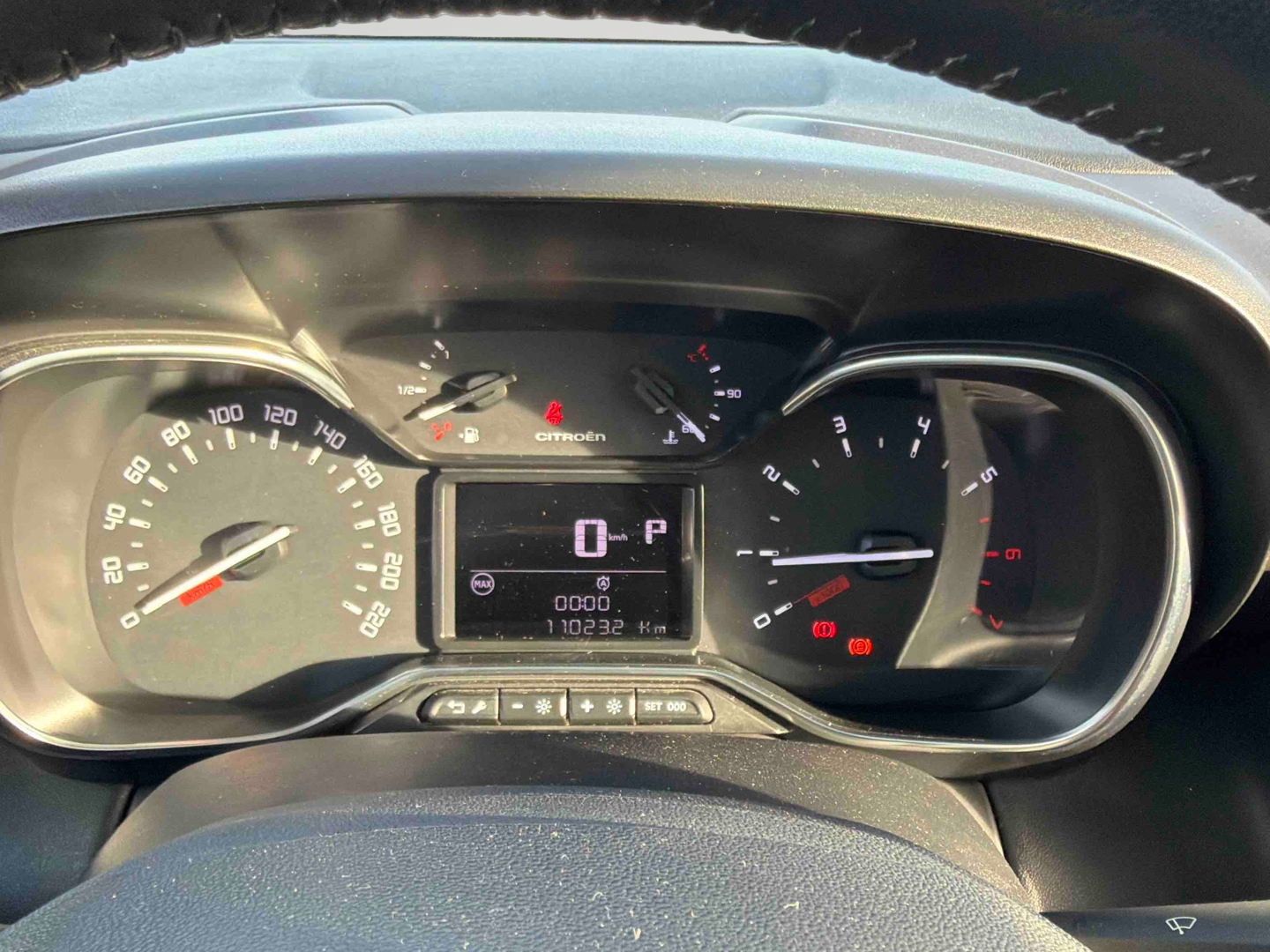 CITROEN C3 Aircross BlueHDi 120 S&S EAT6 Shine - Véhicule Occasion - Océane Auto CITROEN C3 Aircross BlueHDi 120 S&S EAT6 Shine - Véhicule Occasion Océane Auto