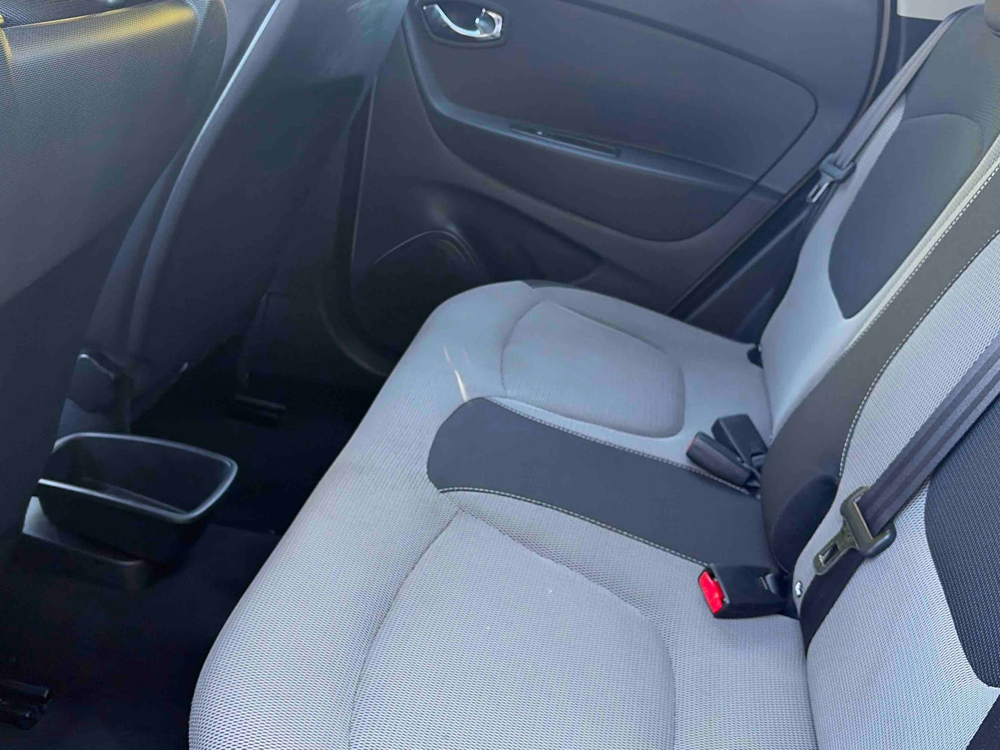 RENAULT Captur dCi 90 Energy eco² Business E6 - Véhicule Occasion Océane Auto