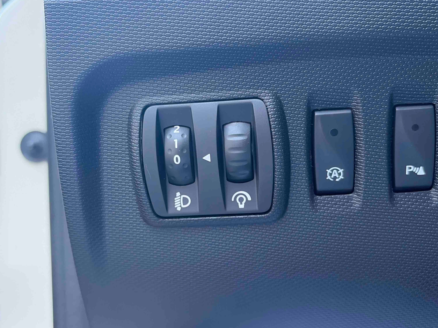 RENAULT Captur dCi 90 Energy eco² Business E6 - Véhicule Occasion Océane Auto