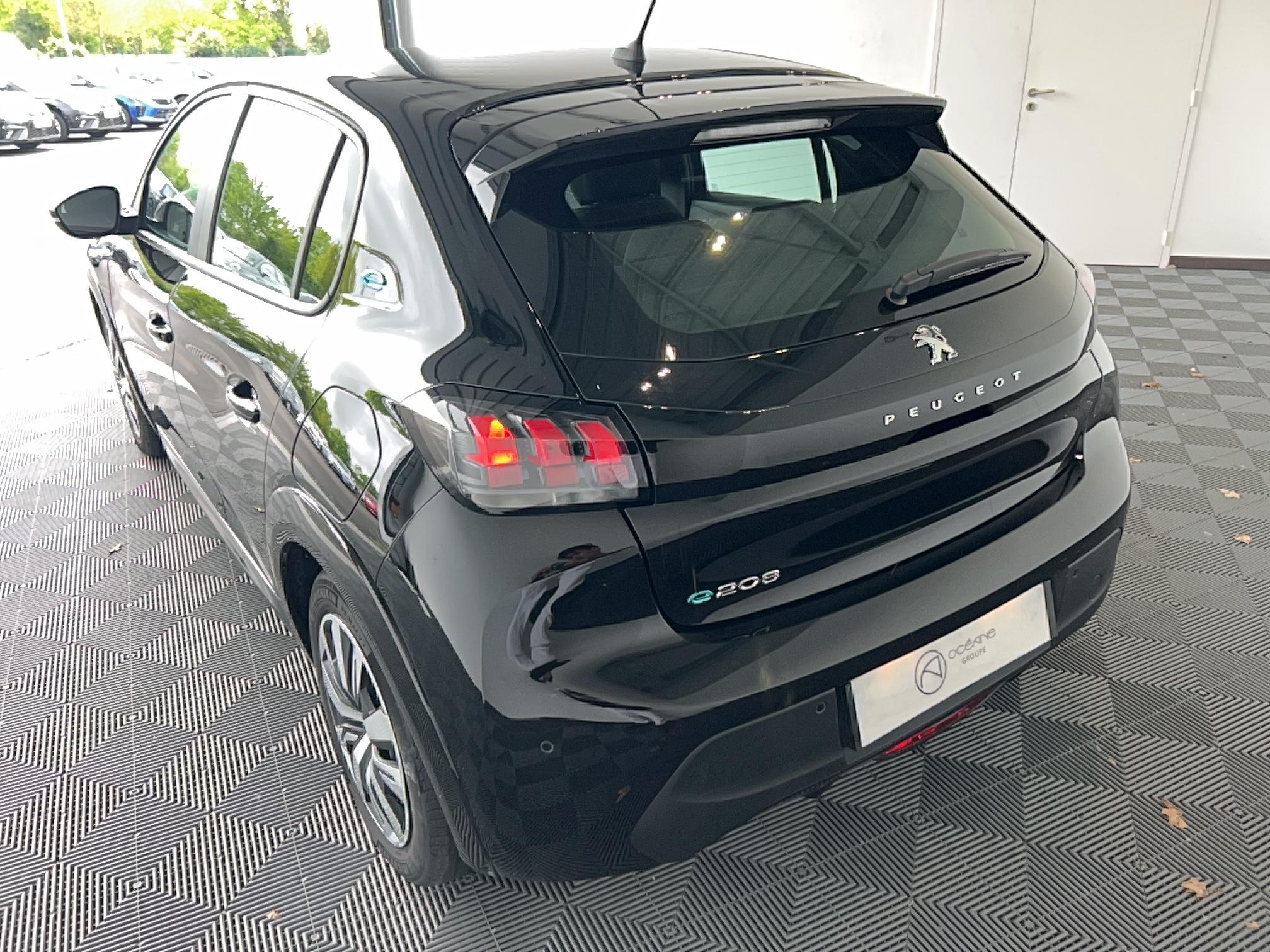PEUGEOT 208 Electrique 50 kWh 136ch Active - Véhicule Occasion Océane Auto