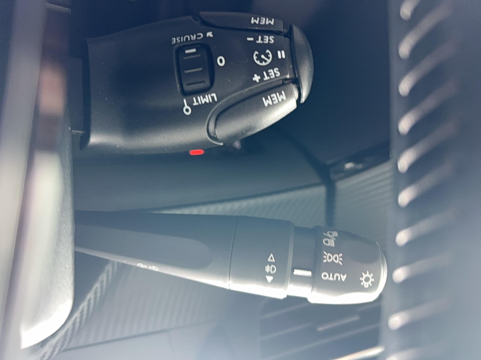 PEUGEOT 208 Electrique 50 kWh 136ch Active - Véhicule Occasion Océane Auto