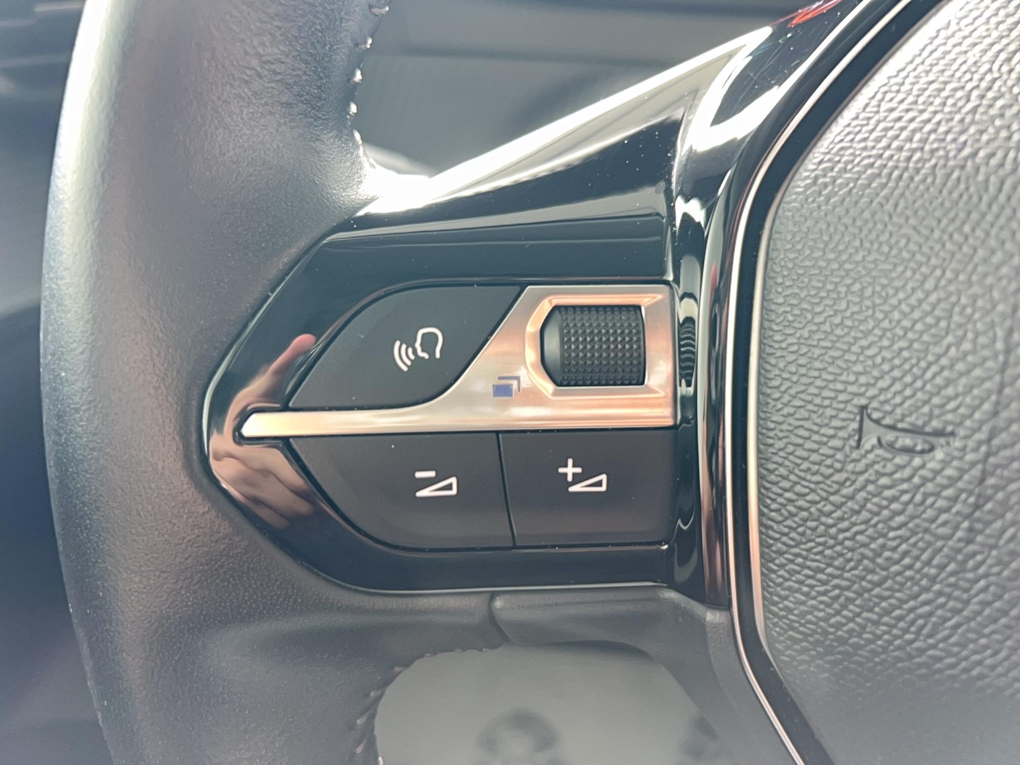 PEUGEOT 208 Electrique 50 kWh 136ch Active - Véhicule Occasion Océane Auto