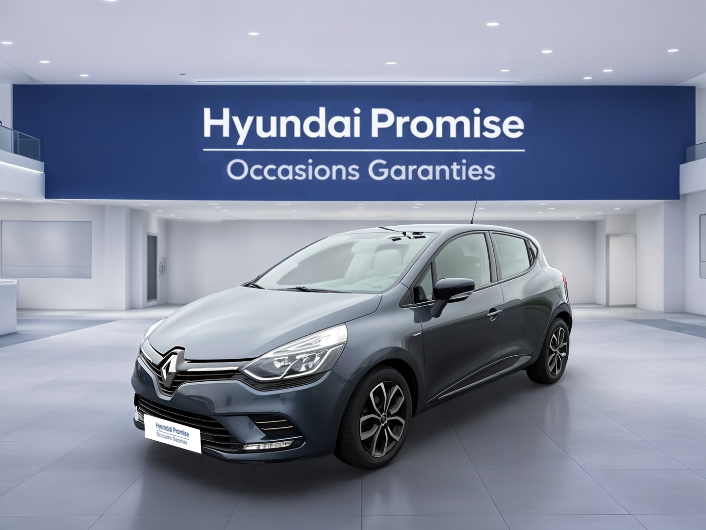 RENAULT Clio TCe 90 Energy Limited - Véhicule Occasion Océane Auto