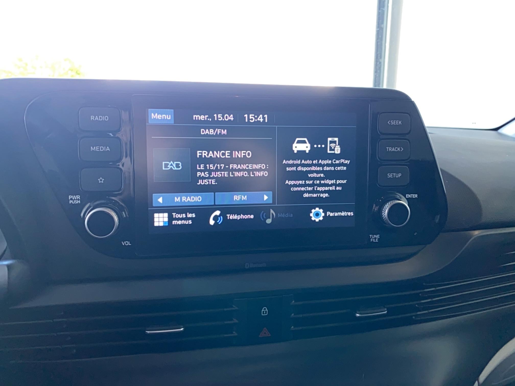 HYUNDAI i20 1.0 T-GDi 100 Hybrid 48V Business - Véhicule Occasion Océane Auto