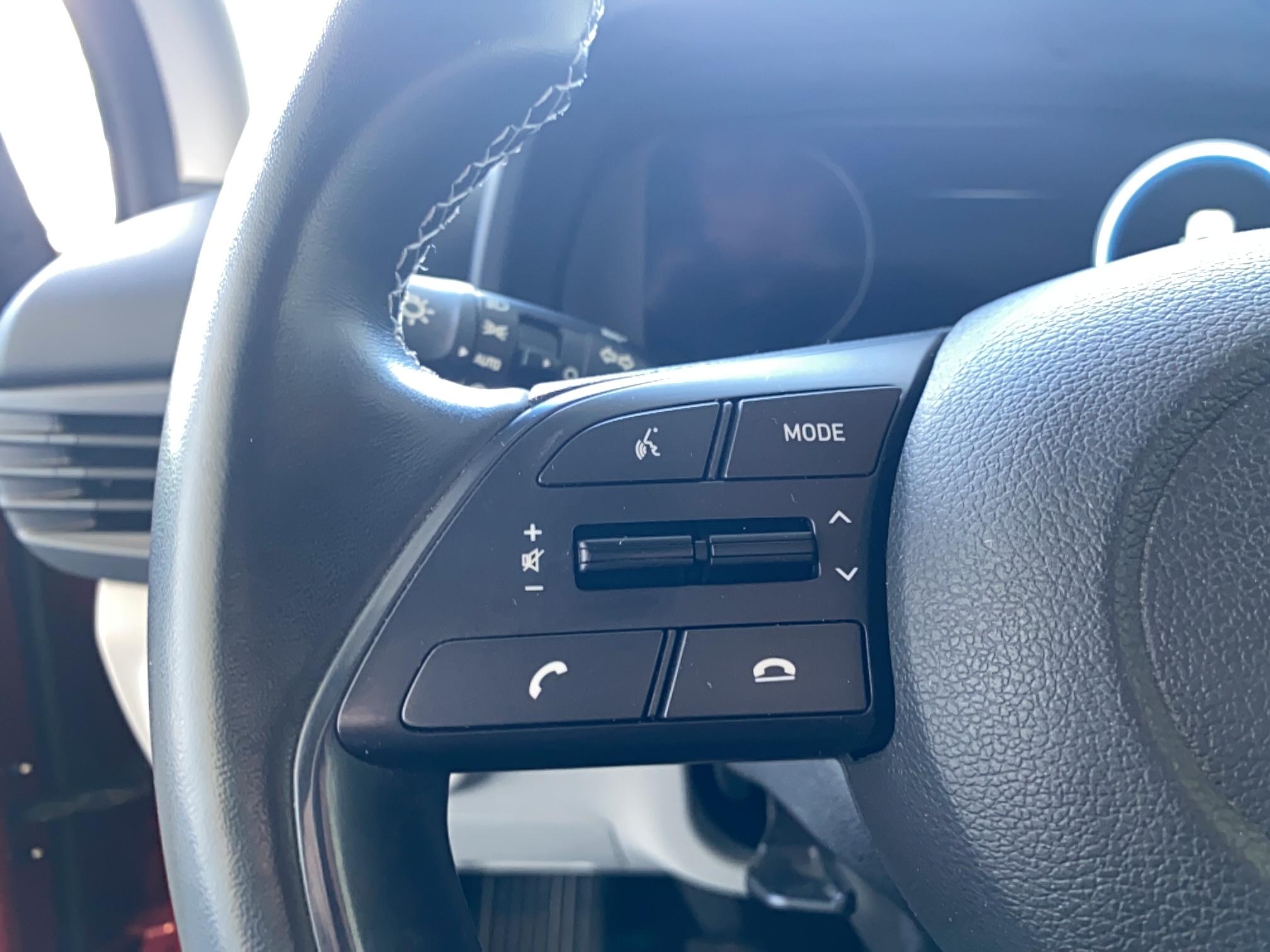 HYUNDAI i20 1.0 T-GDi 100 Hybrid 48V Business - Véhicule Occasion Océane Auto