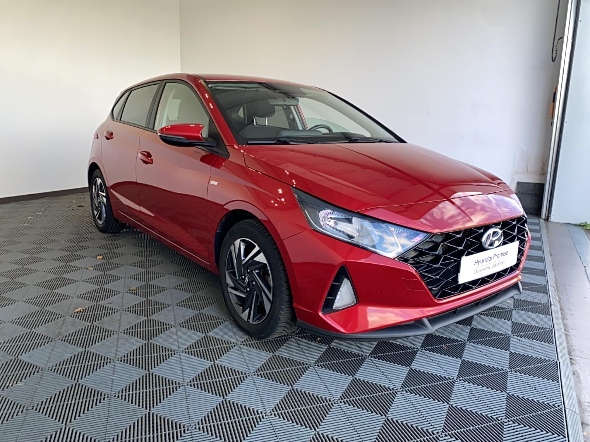 HYUNDAI i20 1.0 T-GDi 100 Hybrid 48V Business - Véhicule Occasion Océane Auto