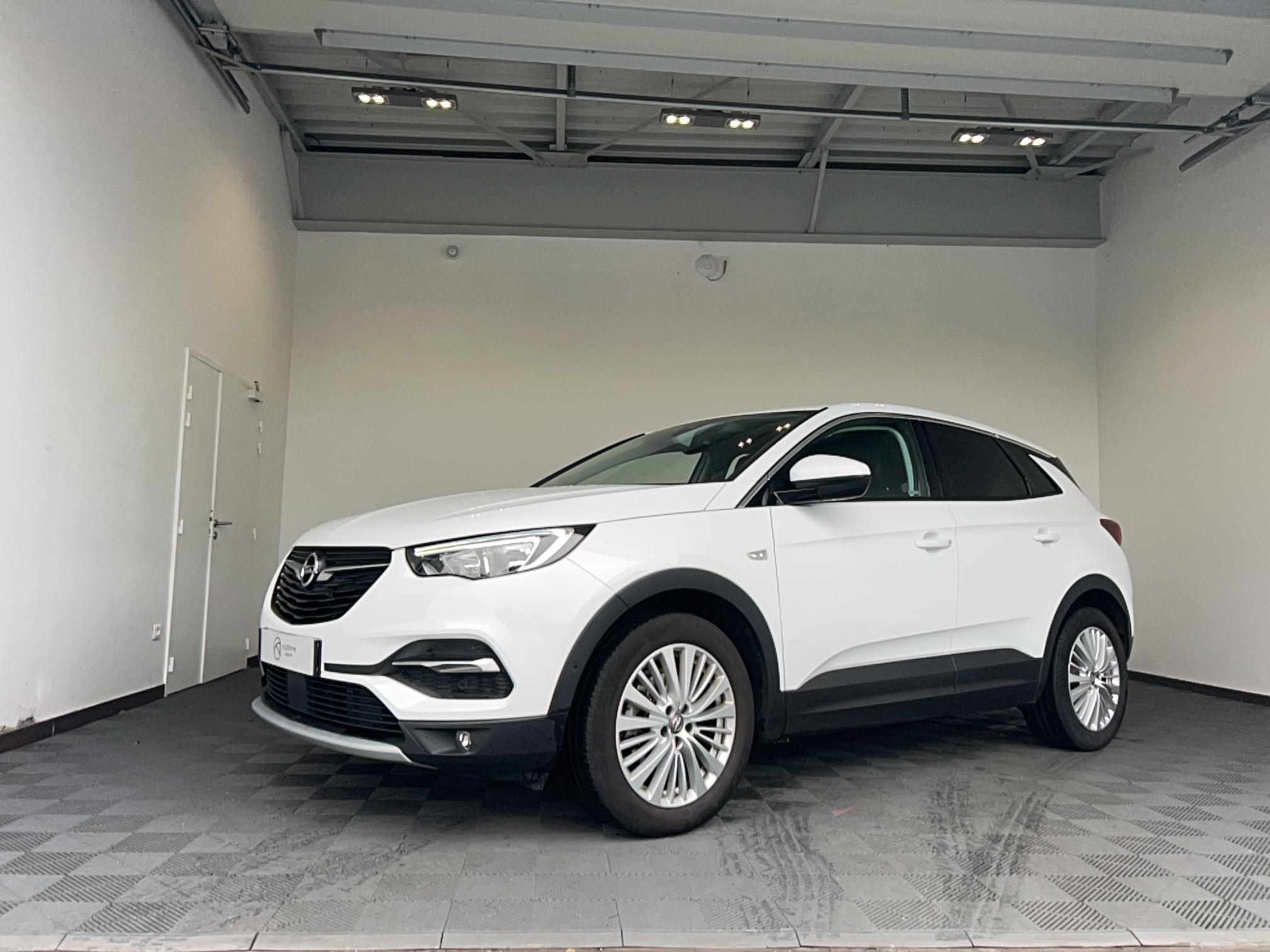 OPEL Grandland X 1.2 Turbo 130 ch ECOTEC Innovation - Véhicule Occasion Océane Auto