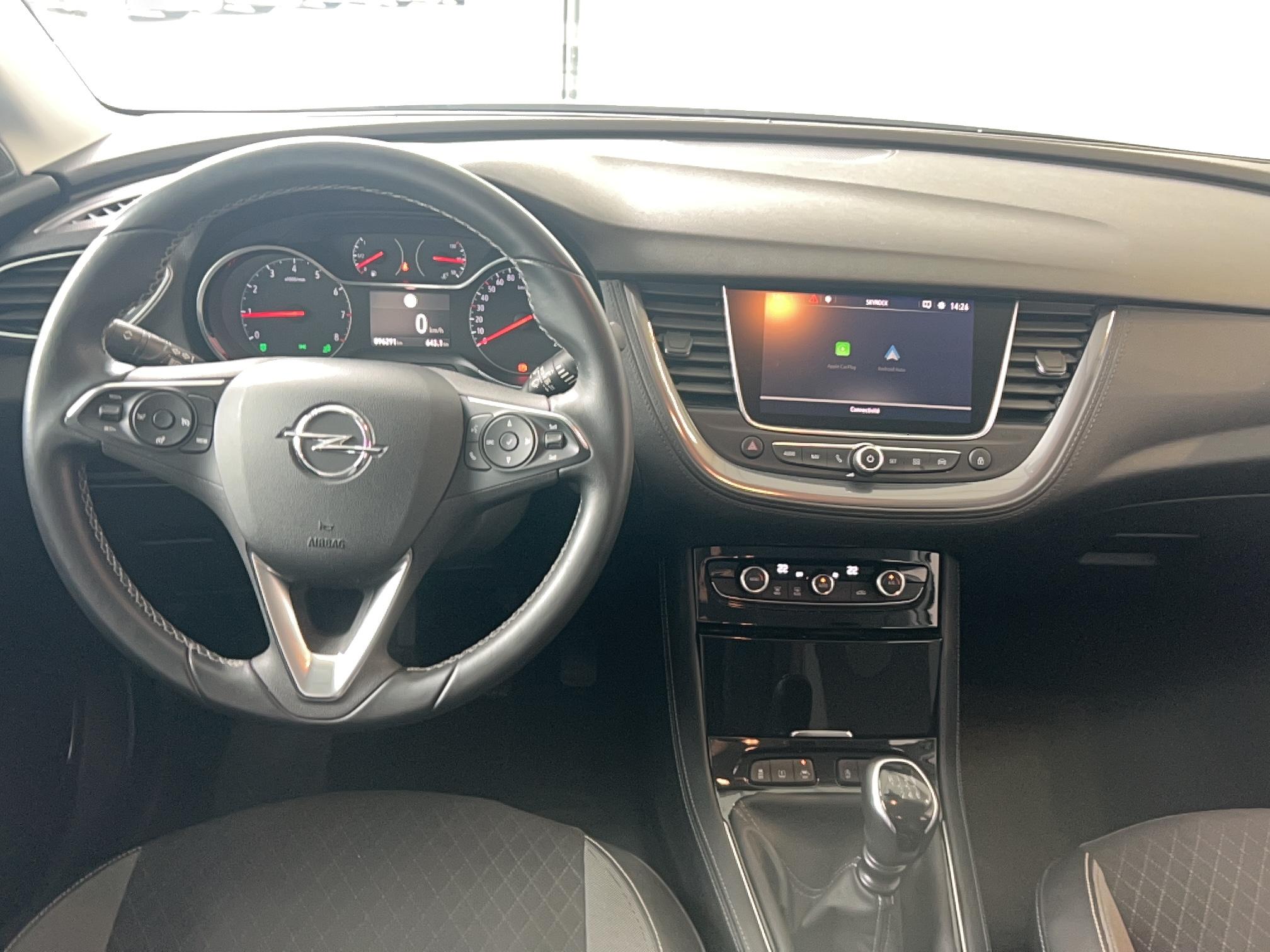 OPEL Grandland X 1.2 Turbo 130 ch ECOTEC Innovation - Véhicule Occasion Océane Auto