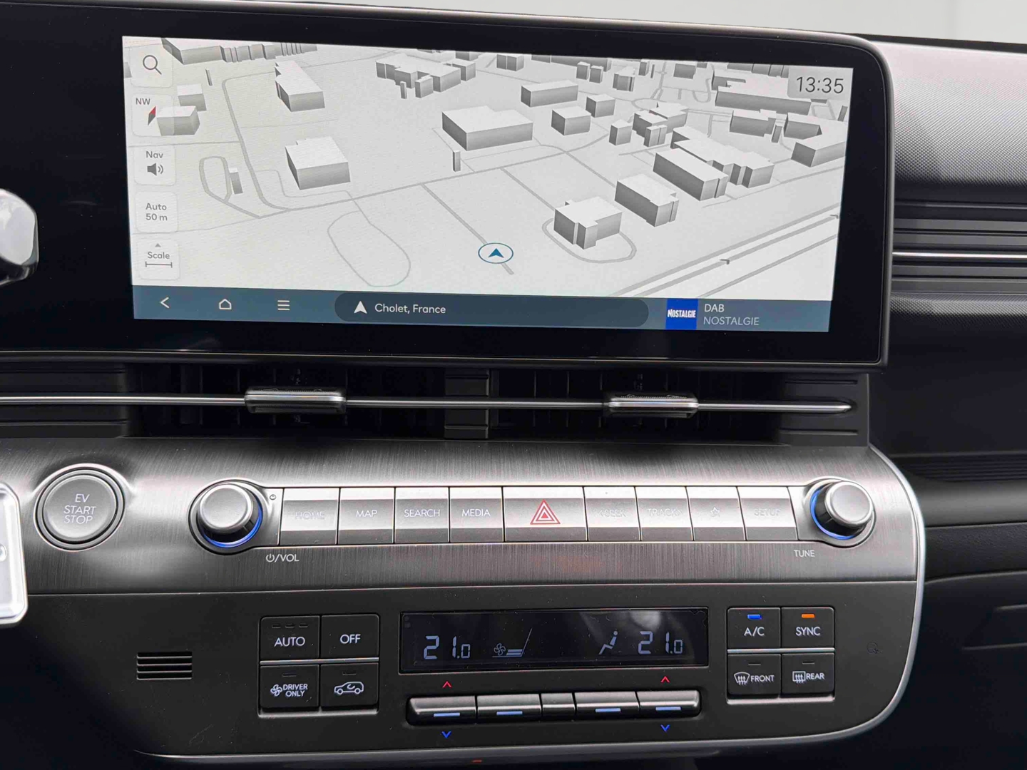 HYUNDAI Kona Electrique 65 kWh - 217 ch Creative - Véhicule Occasion - Océane Auto HYUNDAI Kona Electrique 65 kWh - 217 ch Creative - Véhicule Occasion Océane Auto