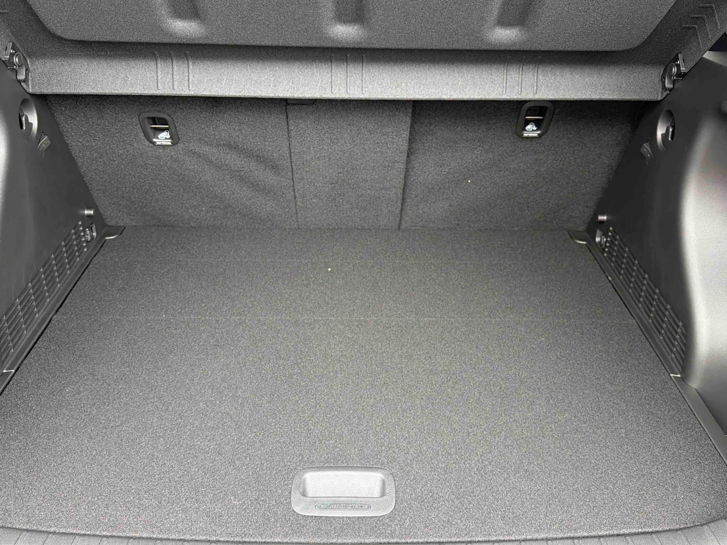 HYUNDAI Kona Electrique 65 kWh - 217 ch Creative - Véhicule Occasion - Océane Auto HYUNDAI Kona Electrique 65 kWh - 217 ch Creative - Véhicule Occasion Océane Auto