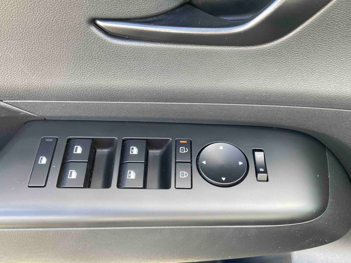 HYUNDAI Kona 1.0 T-GDi 100 Intuitive - Véhicule Occasion - Océane Auto HYUNDAI Kona 1.0 T-GDi 100 Intuitive - Véhicule Occasion Océane Auto
