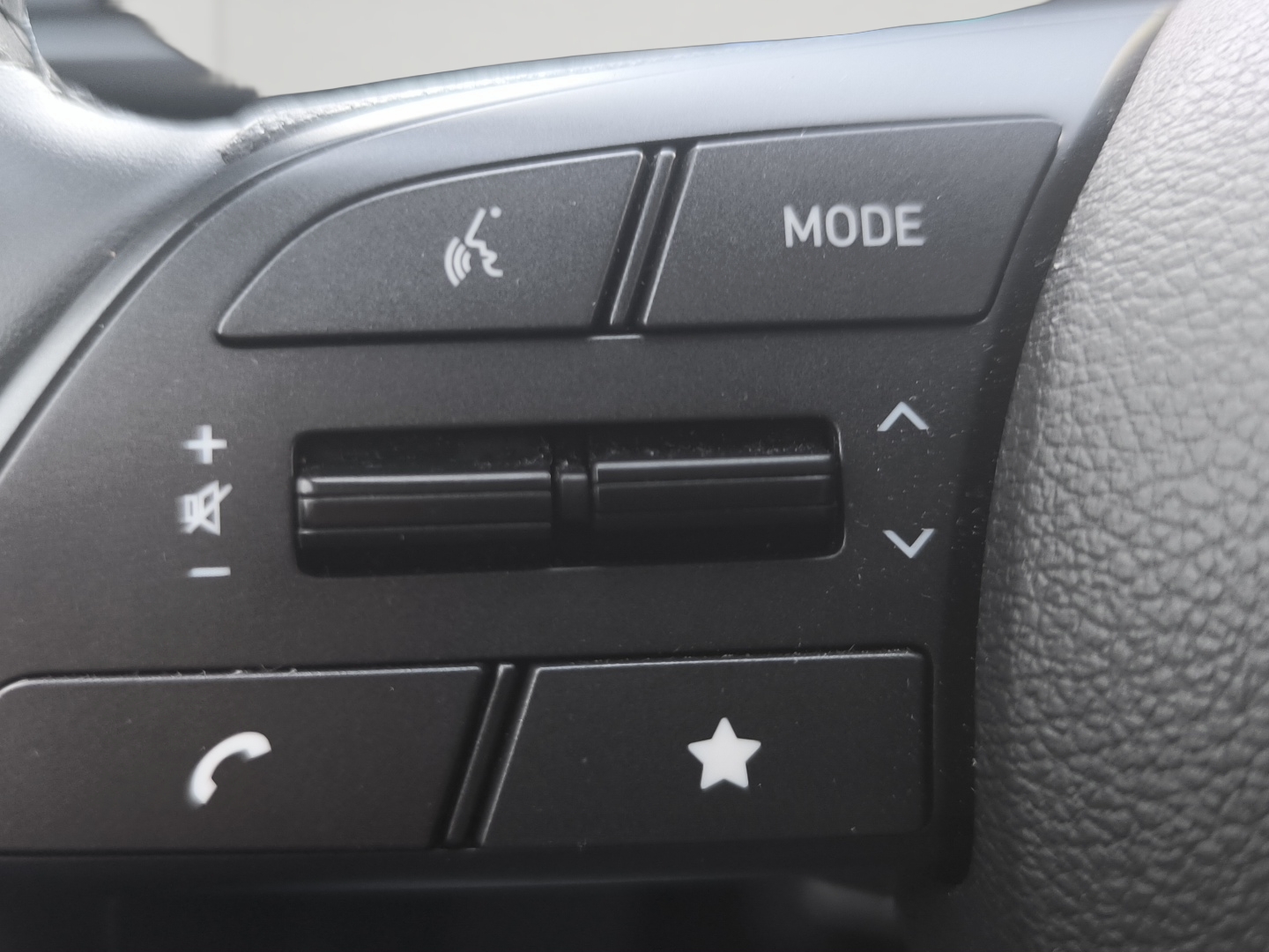HYUNDAI i20 1.2 79 Initia - Véhicule Occasion Océane Auto