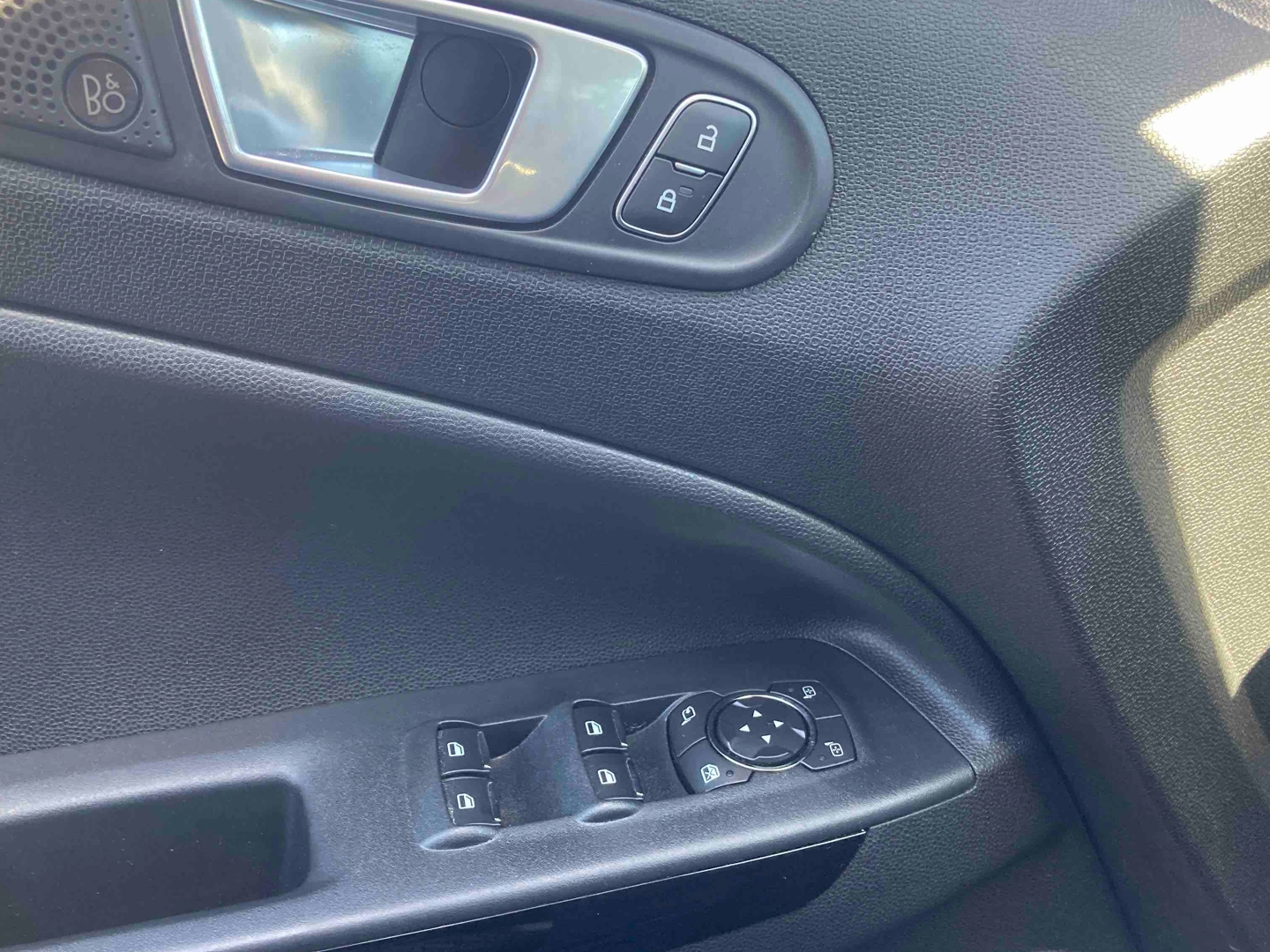 FORD EcoSport 1.0 EcoBoost 125ch S&S BVM6 Active - Véhicule Occasion Océane Auto