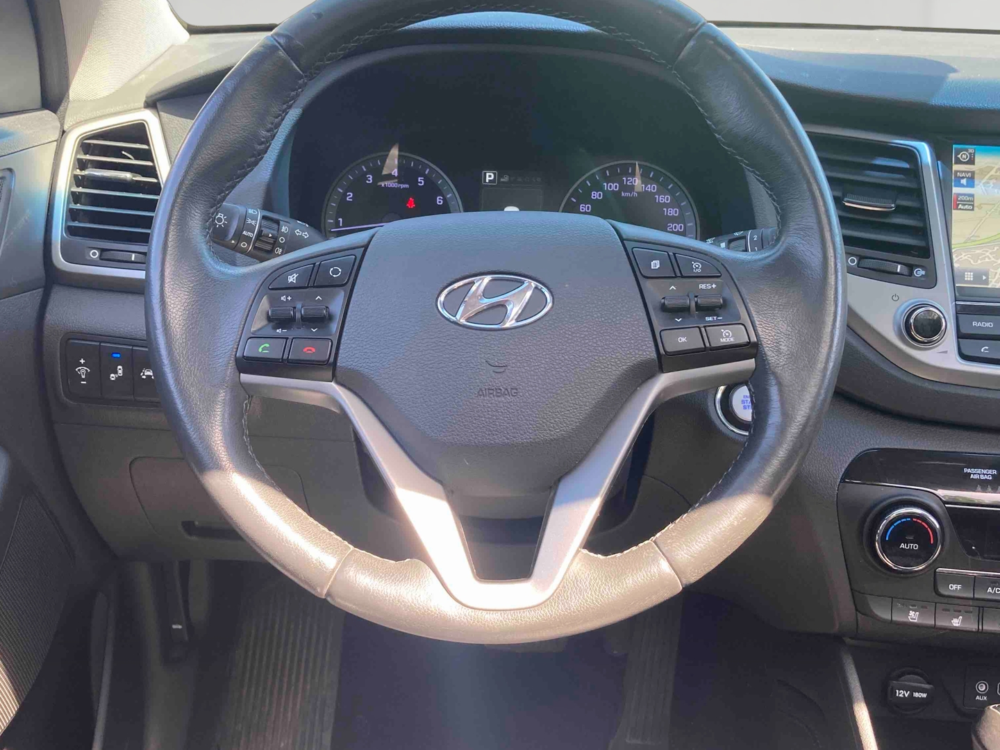HYUNDAI Tucson 1.6 T-GDi 177 2WD DCT-7 Executive - Véhicule Occasion Océane Auto
