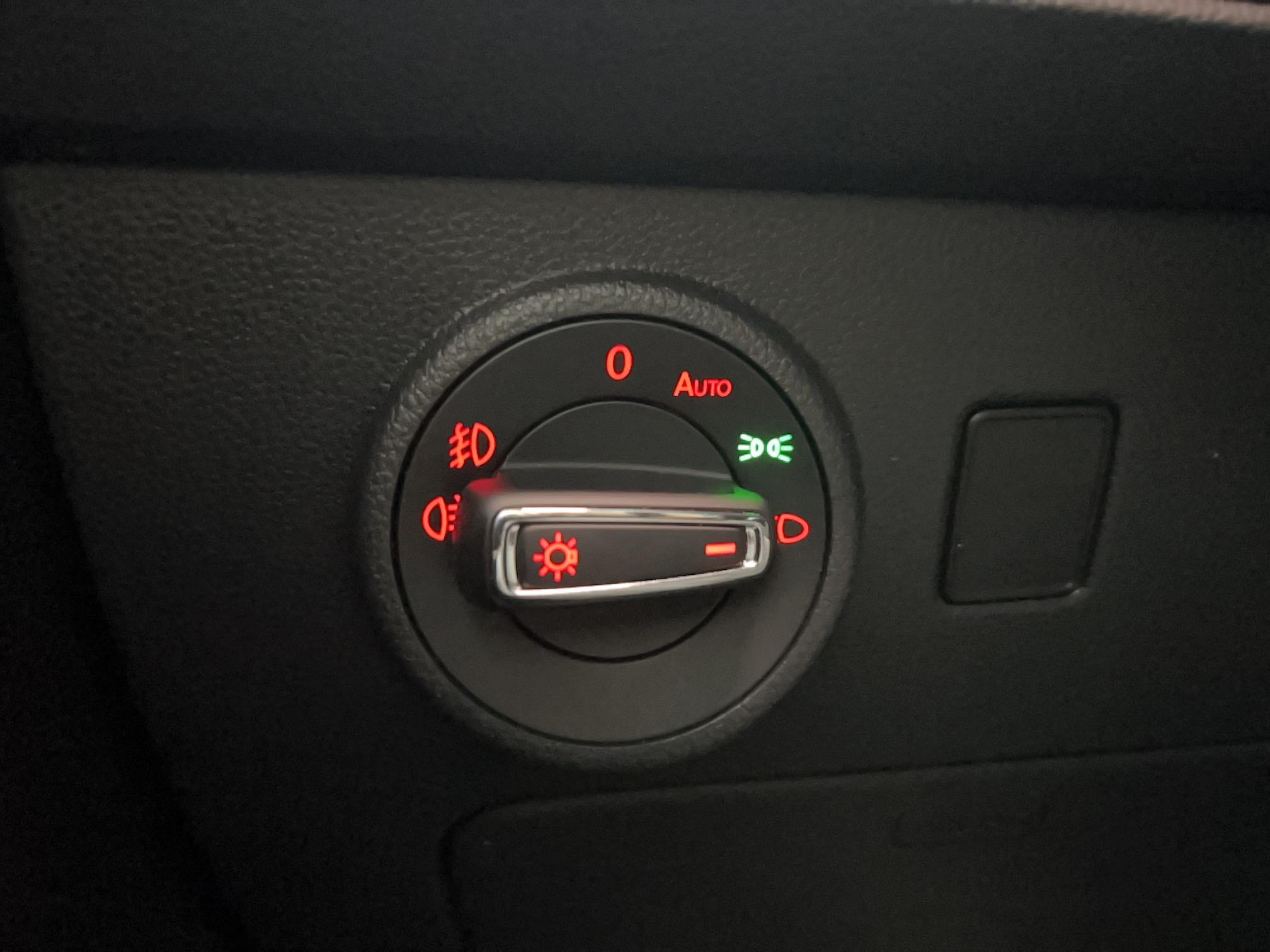SEAT Ateca 1.6 TDI 115 ch Start/Stop Ecomotive Style Business - Véhicule Occasion Océane Auto