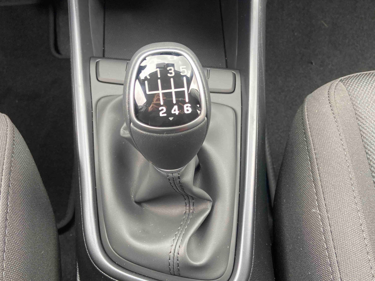 HYUNDAI i20 1.0 T-GDi 90 Initia - Véhicule Occasion Océane Auto
