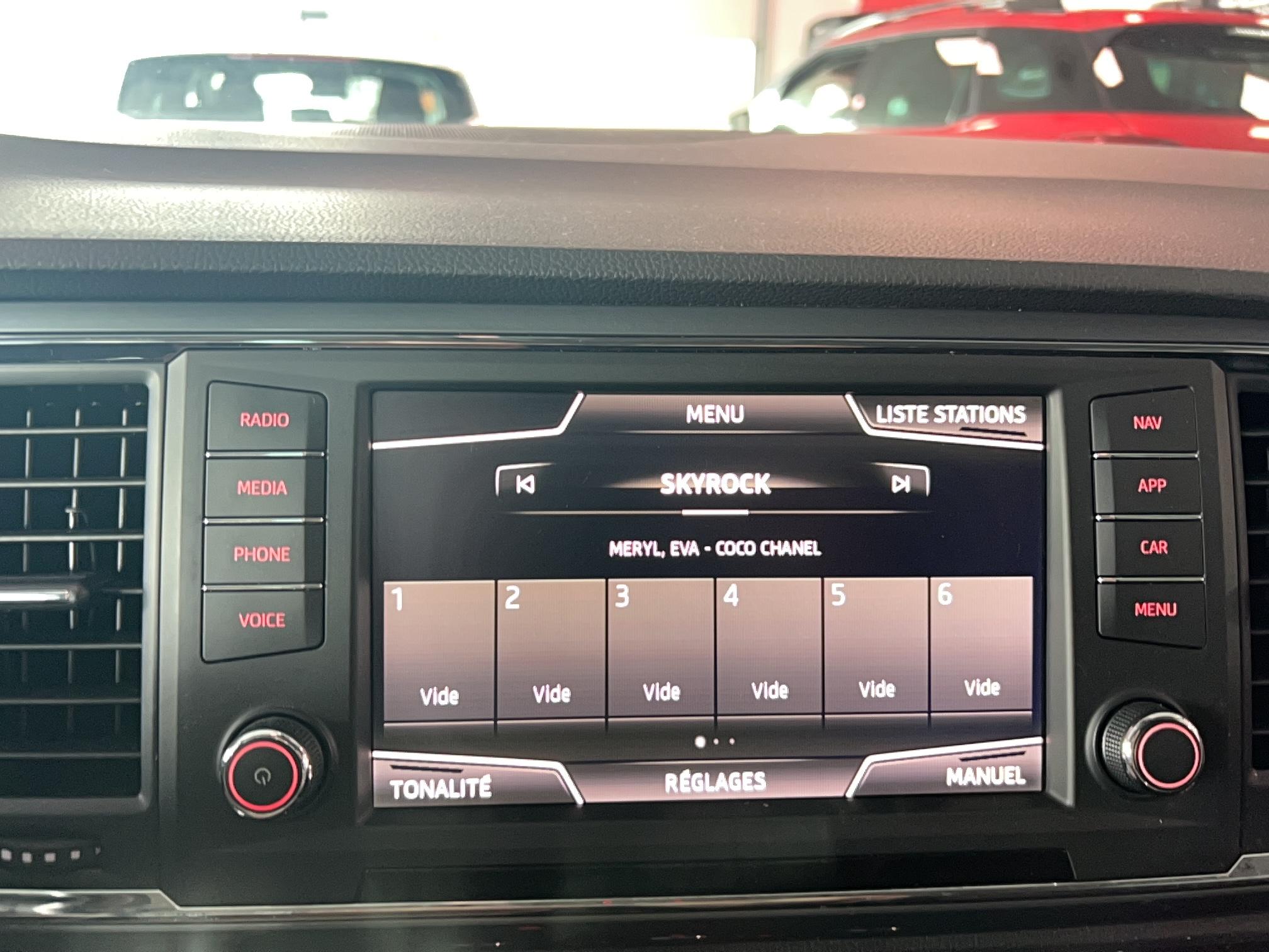 SEAT Ateca 1.6 TDI 115 ch Start/Stop Ecomotive Style Business - Véhicule Occasion Océane Auto