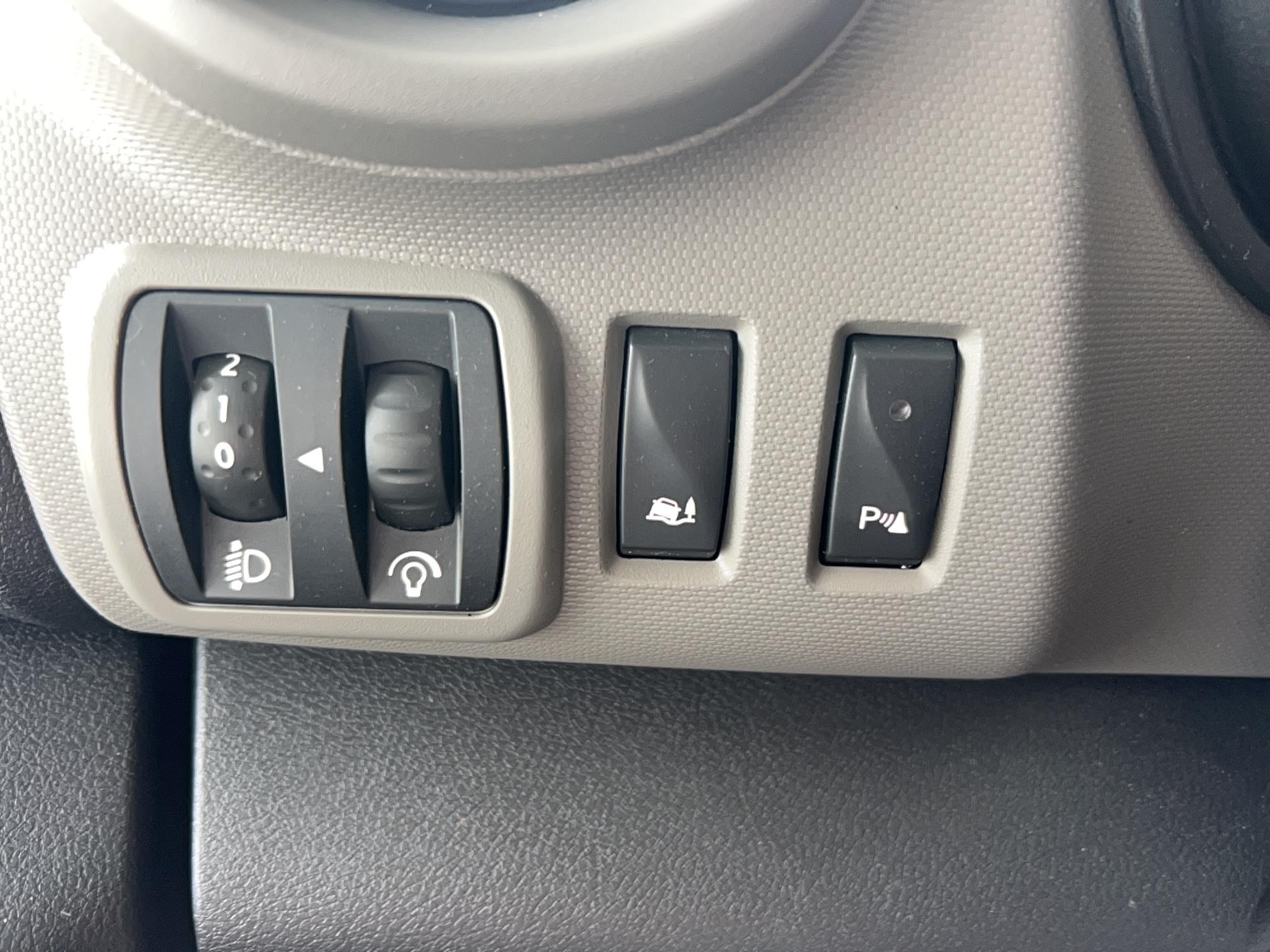 RENAULT Trafic Combi L2 dCi 95 Stop&Start Life - Véhicule Occasion Océane Auto