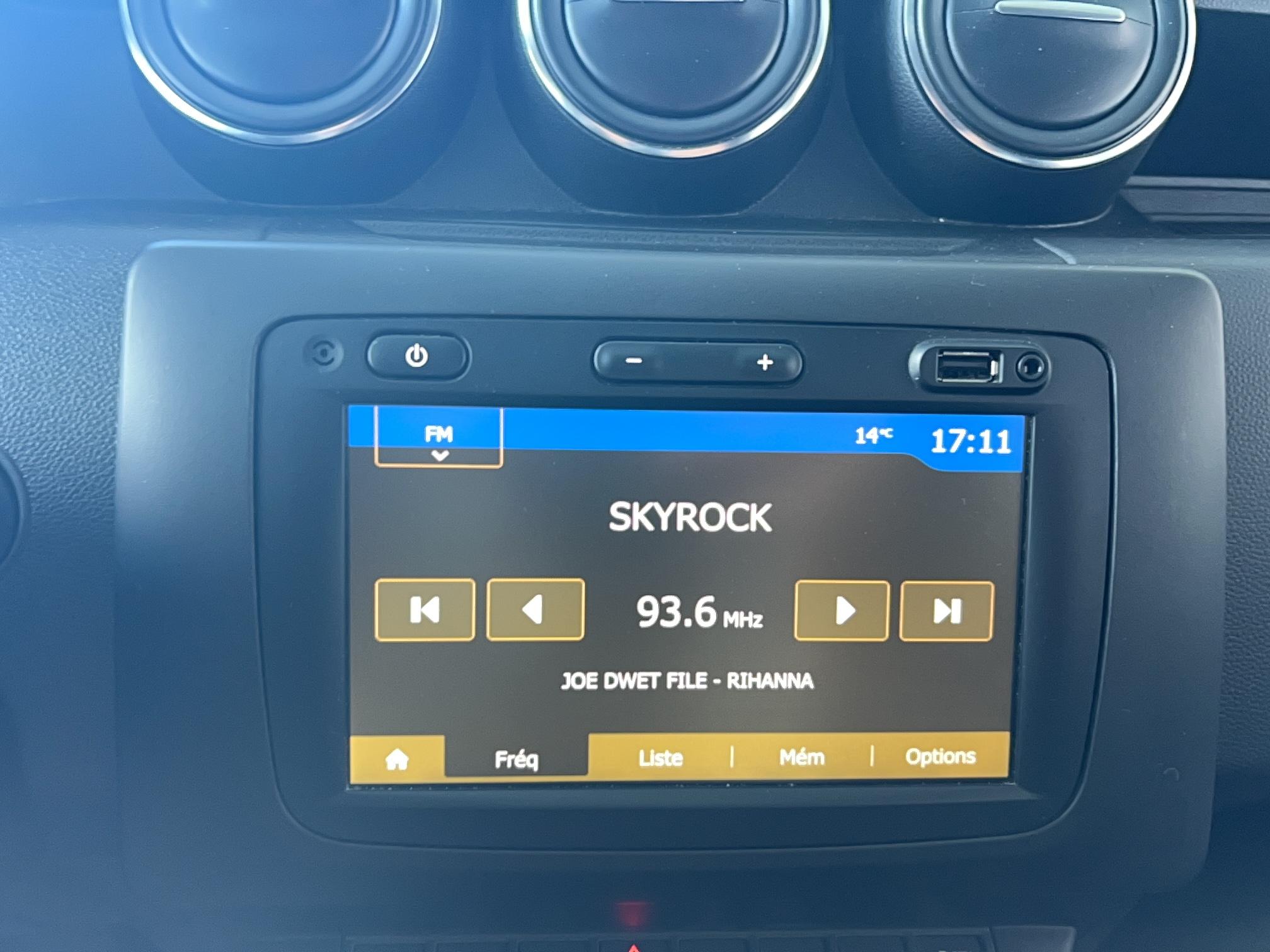 DACIA Duster TCe 130 FAP 4x4 Prestige - Véhicule Occasion Océane Auto