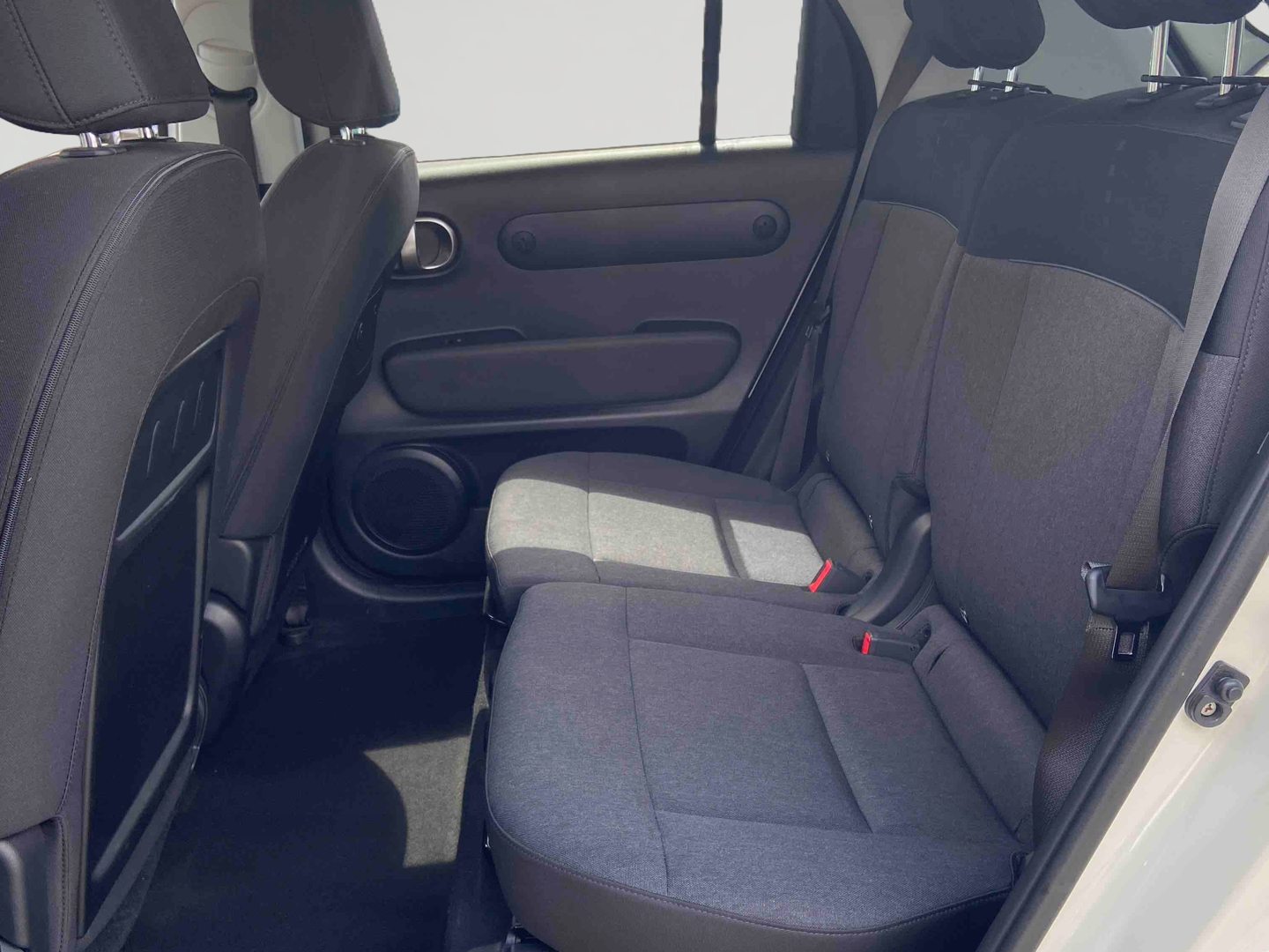 HYUNDAI Inster 42 kWh 4 pl. Intuitive - Véhicule Occasion Océane Auto