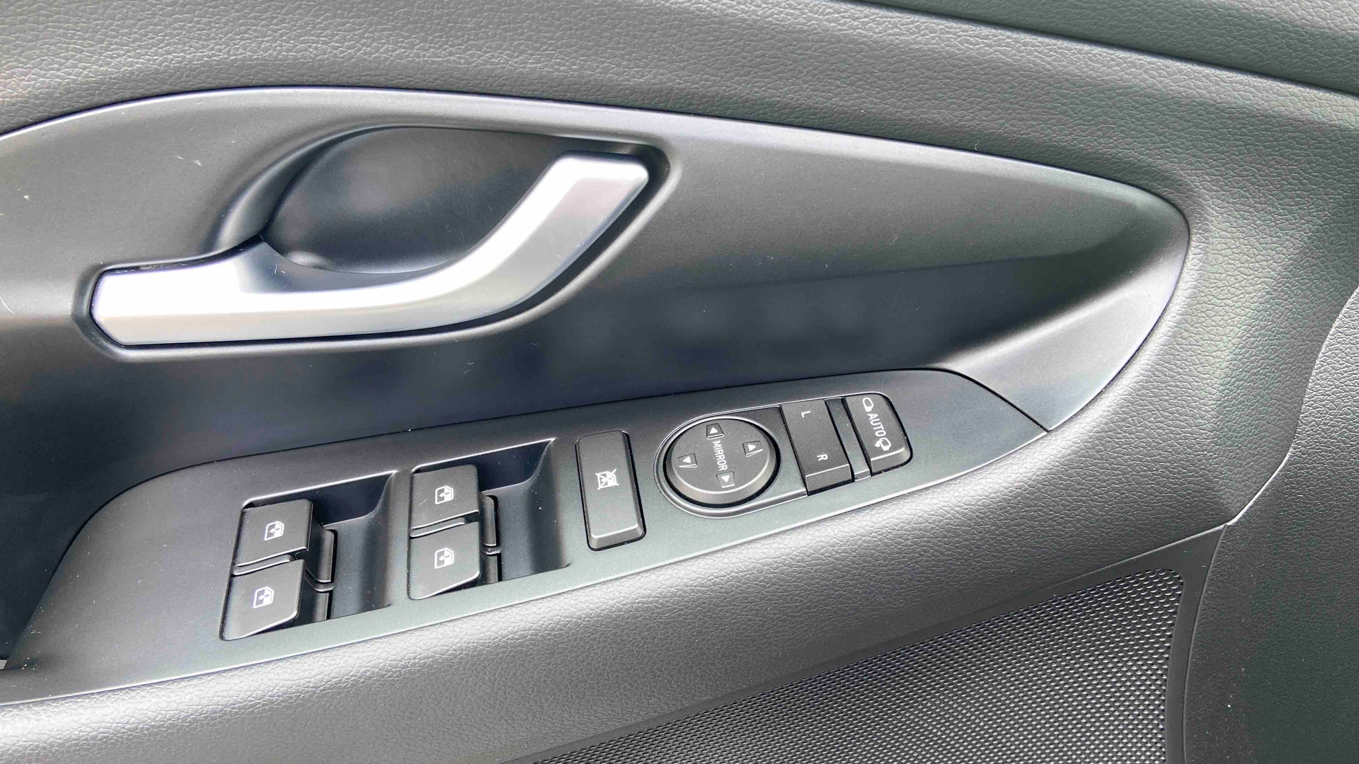 HYUNDAI i30 1.0 T-GDi 120 iBVM6 Hybrid 48V Creative - Véhicule Occasion Océane Auto