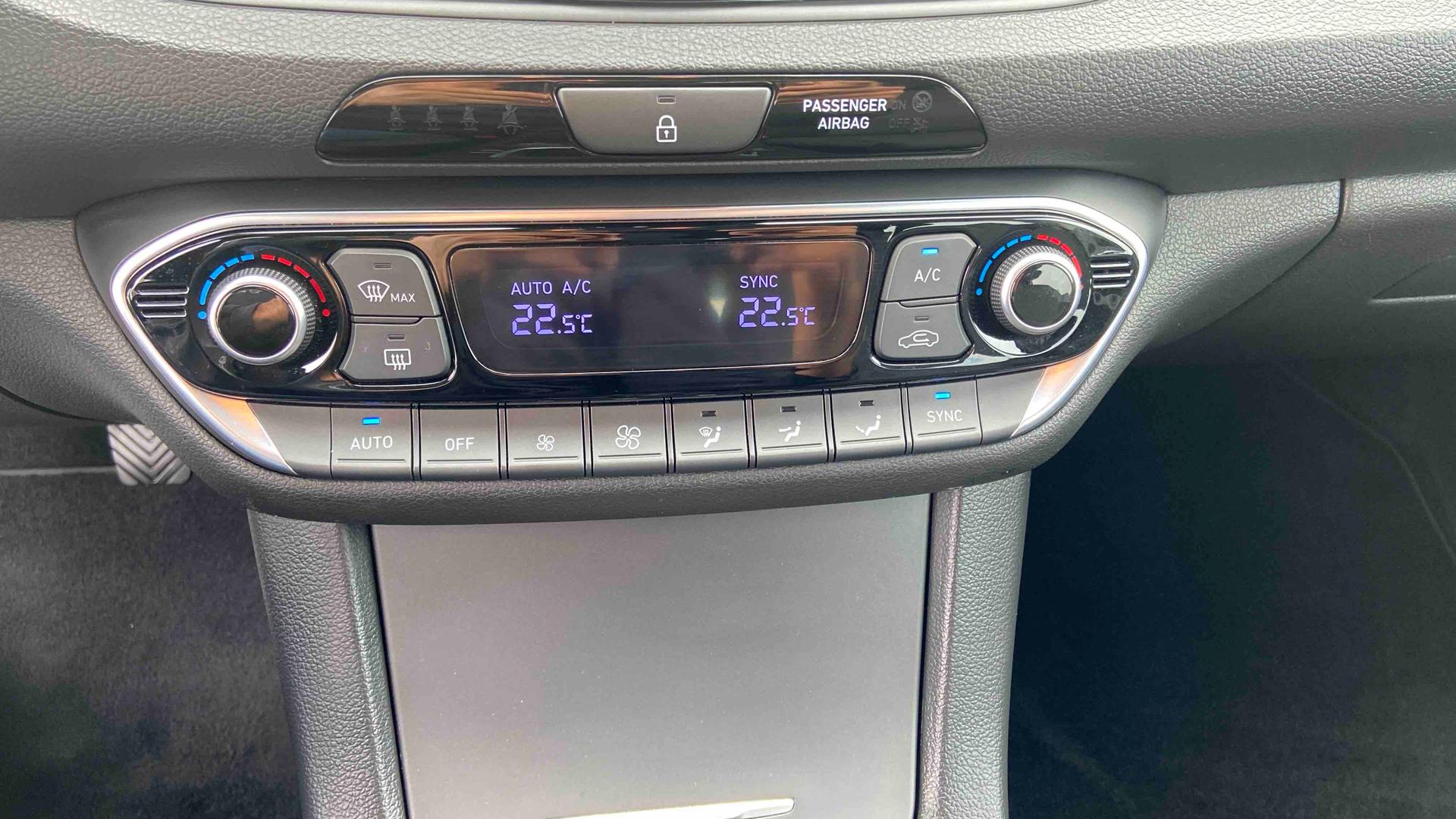HYUNDAI i30 1.0 T-GDi 120 iBVM6 Hybrid 48V Creative - Véhicule Occasion Océane Auto