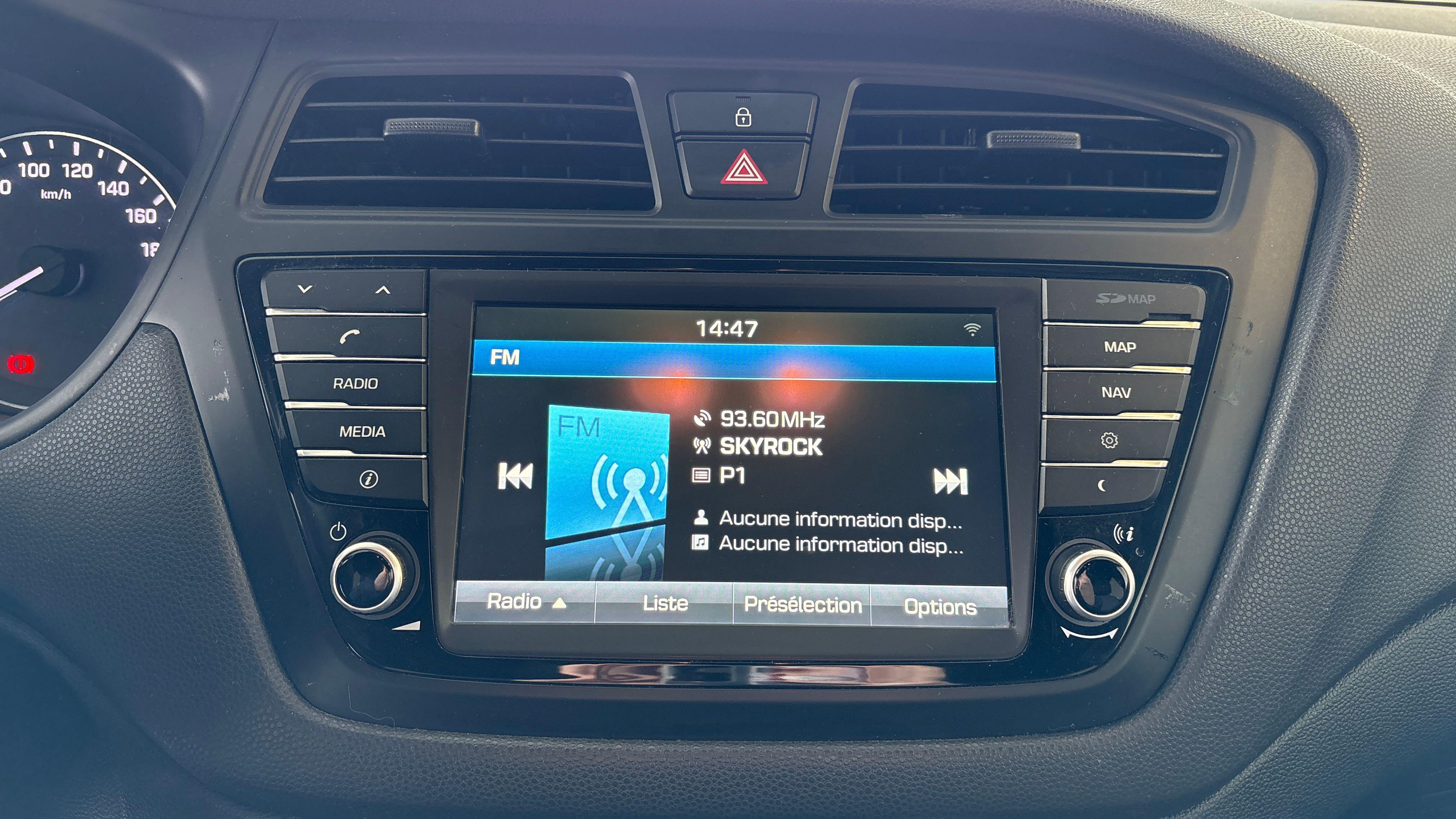 HYUNDAI i20 1.2 84 GO! Navi - Véhicule Occasion Océane Auto